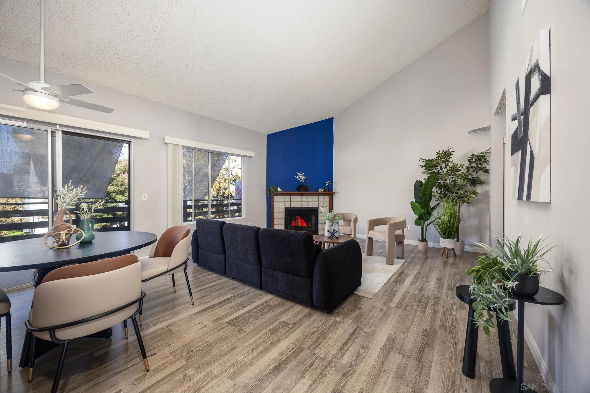 Photo #5: 250039744 Listing 