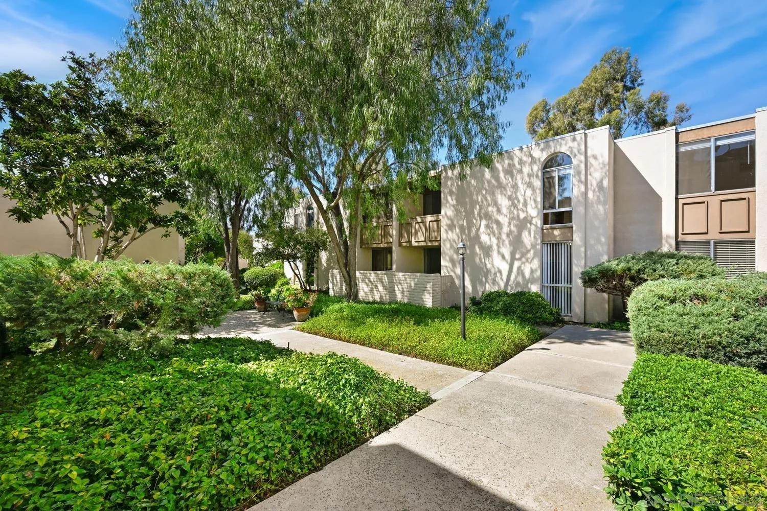 https://cdn.realtyfeed.com/cdn/127/250039756/a250221ebe62e1c0f62945c6a33adc65.webp