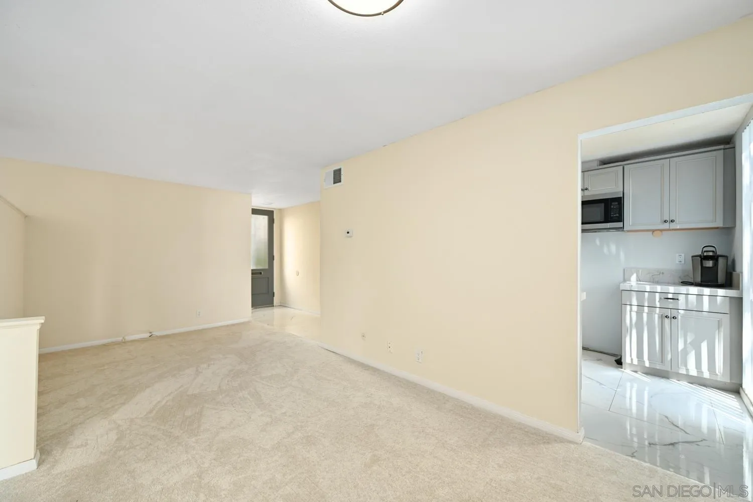 https://cdn.realtyfeed.com/cdn/127/250039756/c6f37127c6dd546d7af83051a3a0f8d5.webp