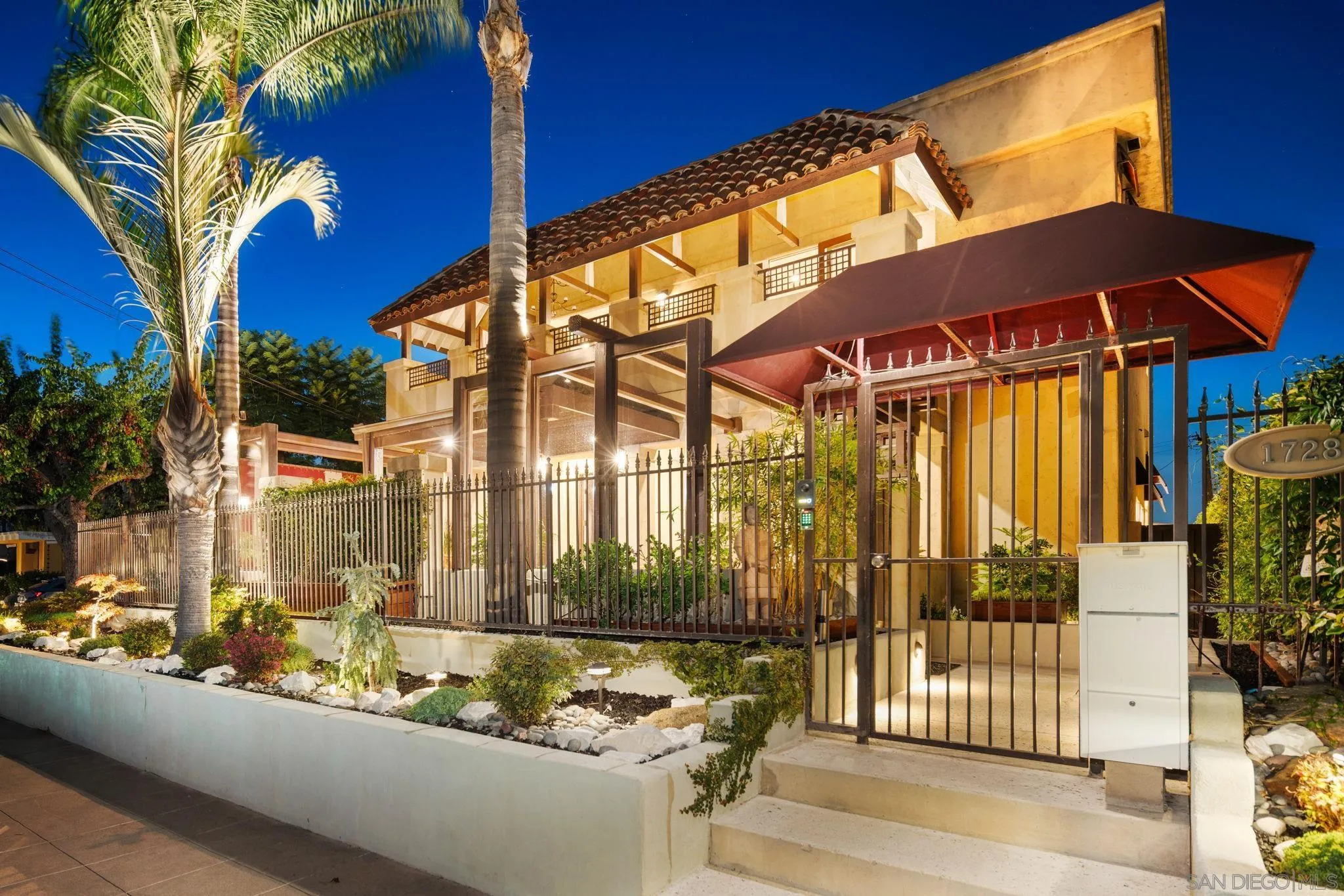 https://cdn.realtyfeed.com/cdn/127/250039760/a9f86caffe1080e4301e81bdcd6d60cc.webp