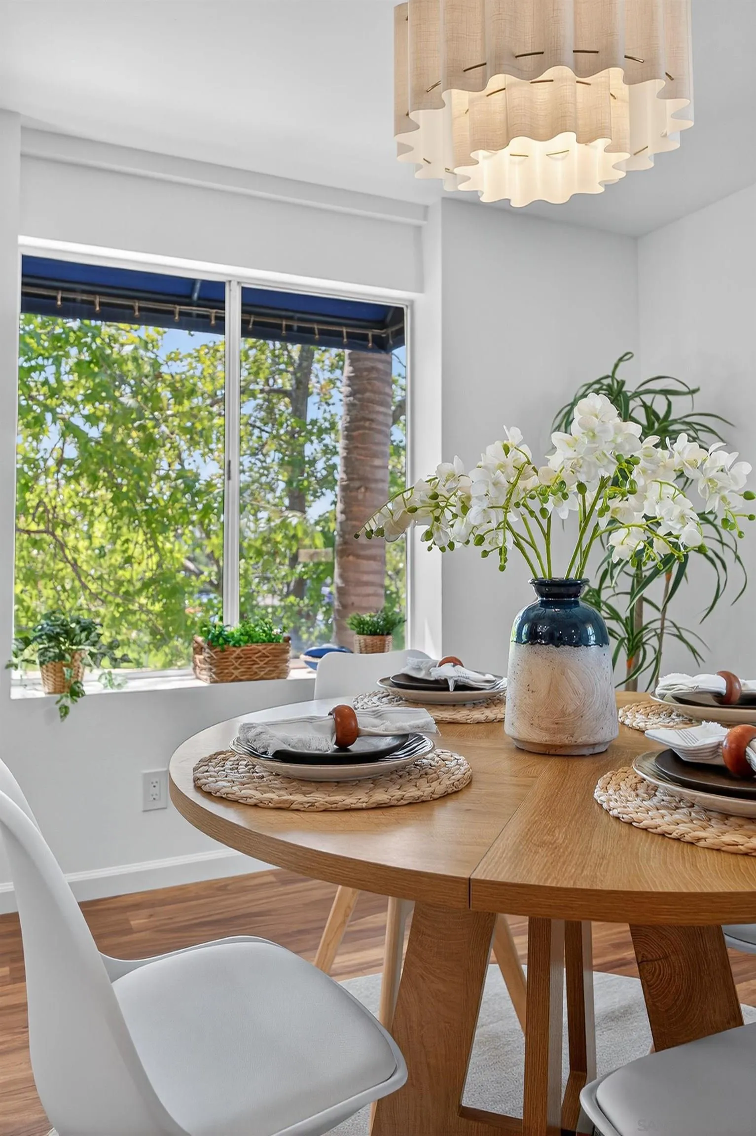 https://cdn.realtyfeed.com/cdn/127/250039763/72d76c6a35612e77e5a4641f8601a7b4.webp