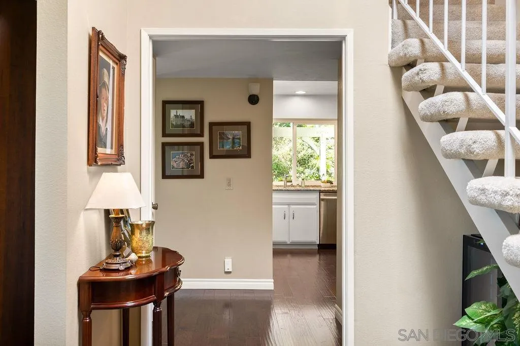 https://cdn.realtyfeed.com/cdn/127/250039777/49eac2d1a48ac71f91b8c4e1cbc21b71.webp