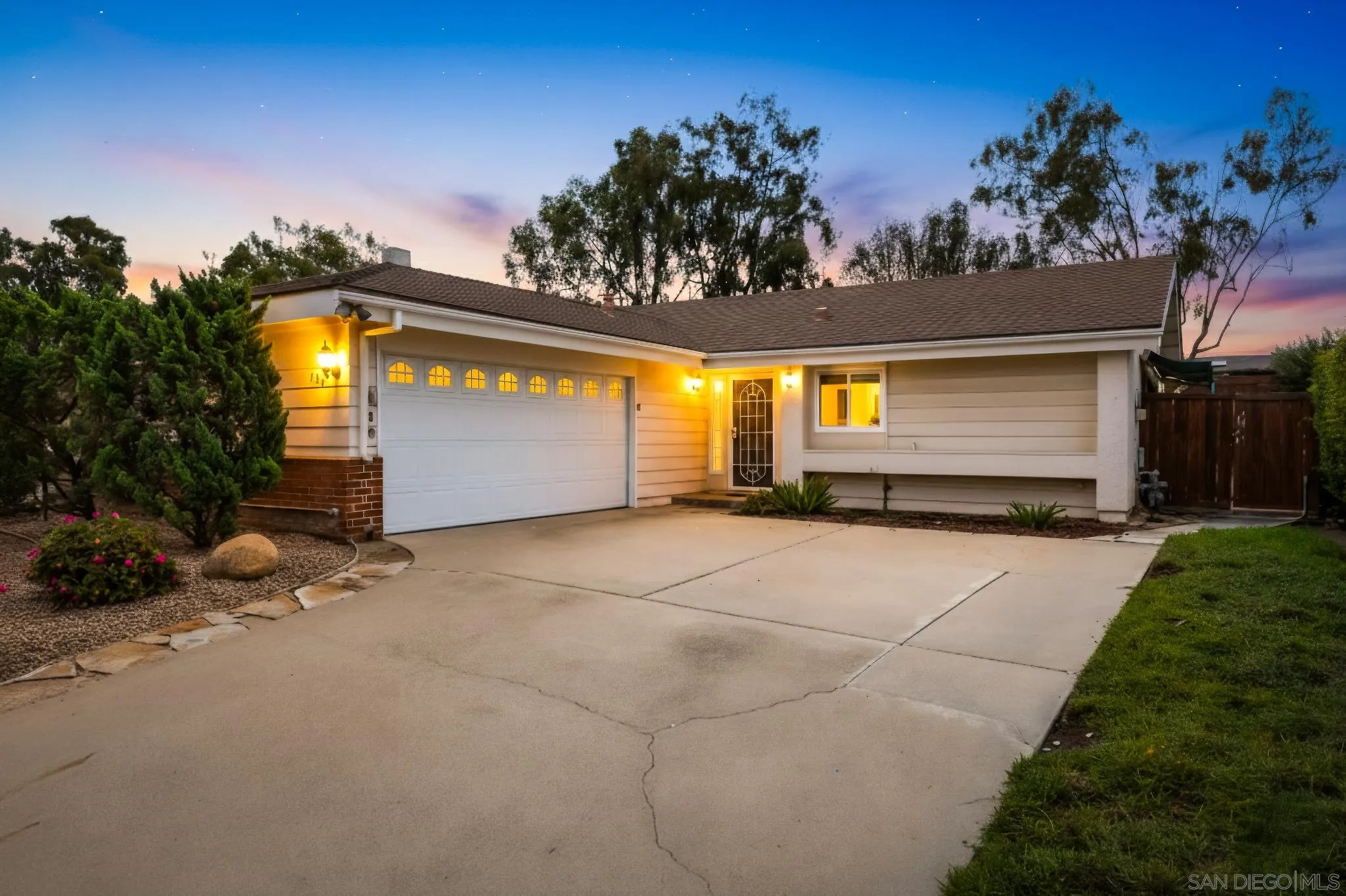 https://cdn.realtyfeed.com/cdn/127/250039782/d3a8287759dc8ee71b482747f8fe5534.webp