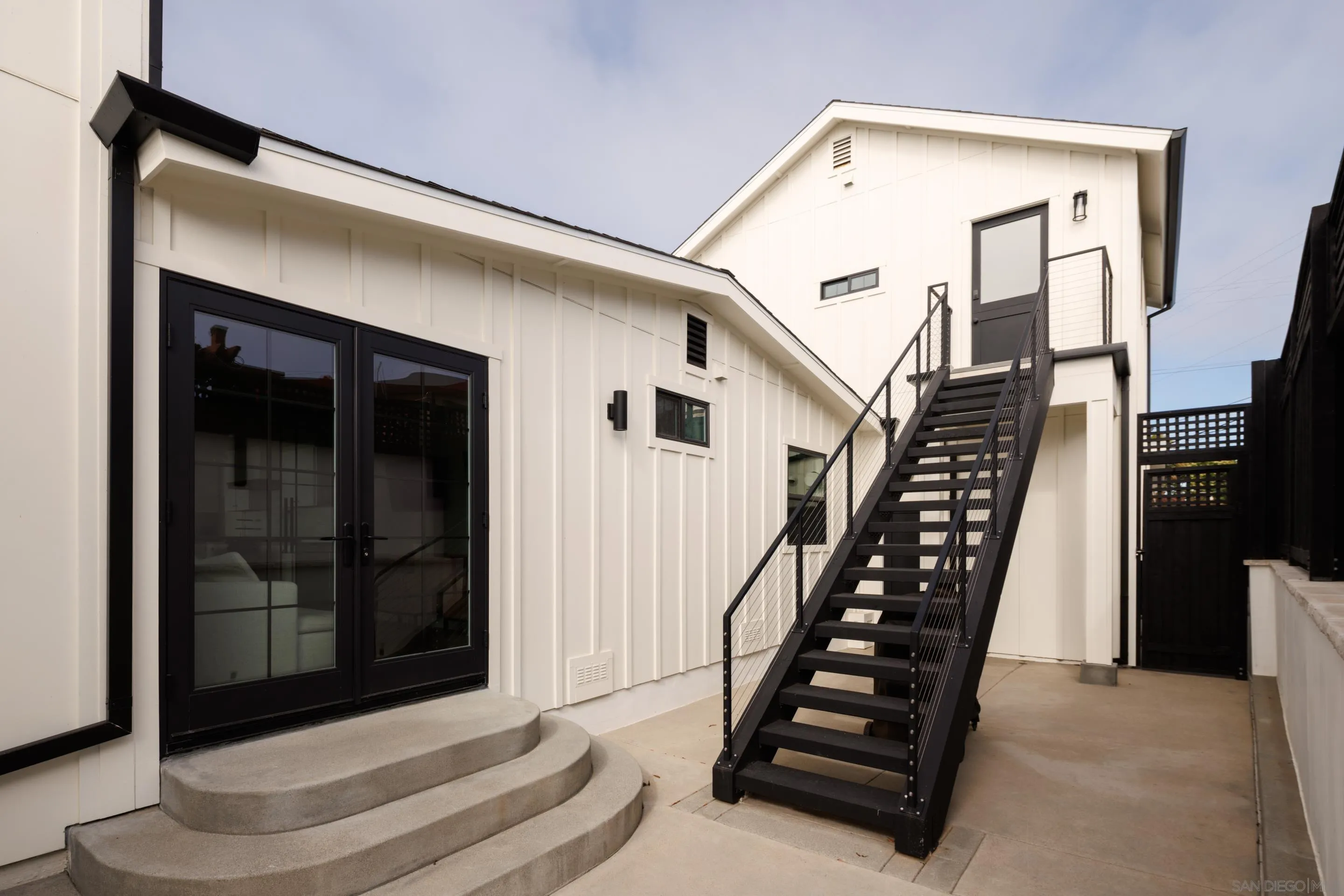 https://cdn.realtyfeed.com/cdn/127/250039795/638e953a9debc30ba1e21e383f5d73bd.webp
