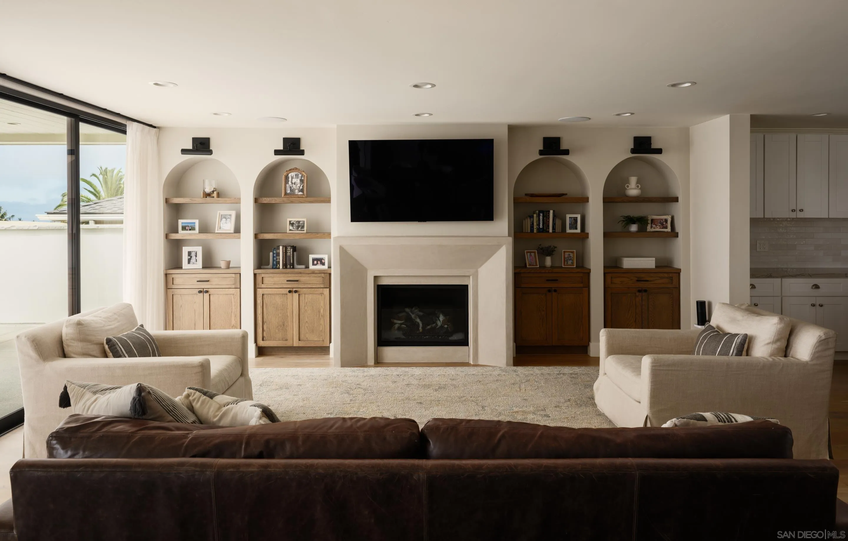 https://cdn.realtyfeed.com/cdn/127/250039795/c91571641d4a8d564df1c1c4cbc4642a.webp