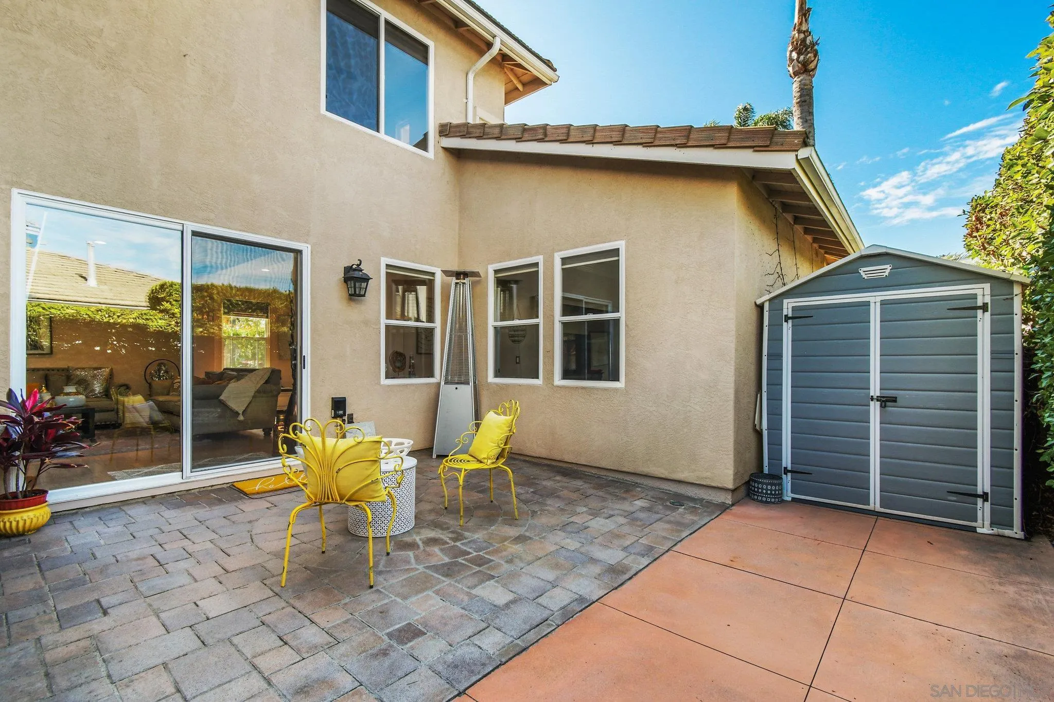 https://cdn.realtyfeed.com/cdn/127/250039800/ccd3d93e1f3a5f7651ff04df1912ec98.webp
