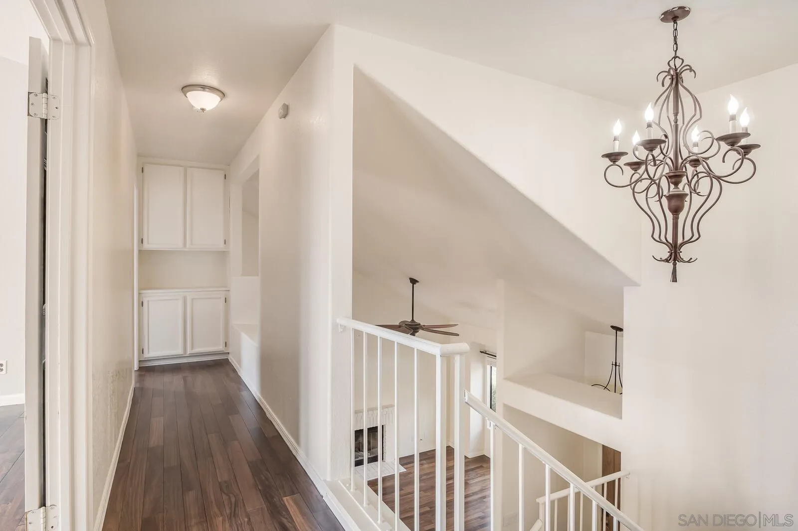 https://cdn.realtyfeed.com/cdn/127/250039802/9b76503edb29fd6a4c2ef72c08a2fb14.webp