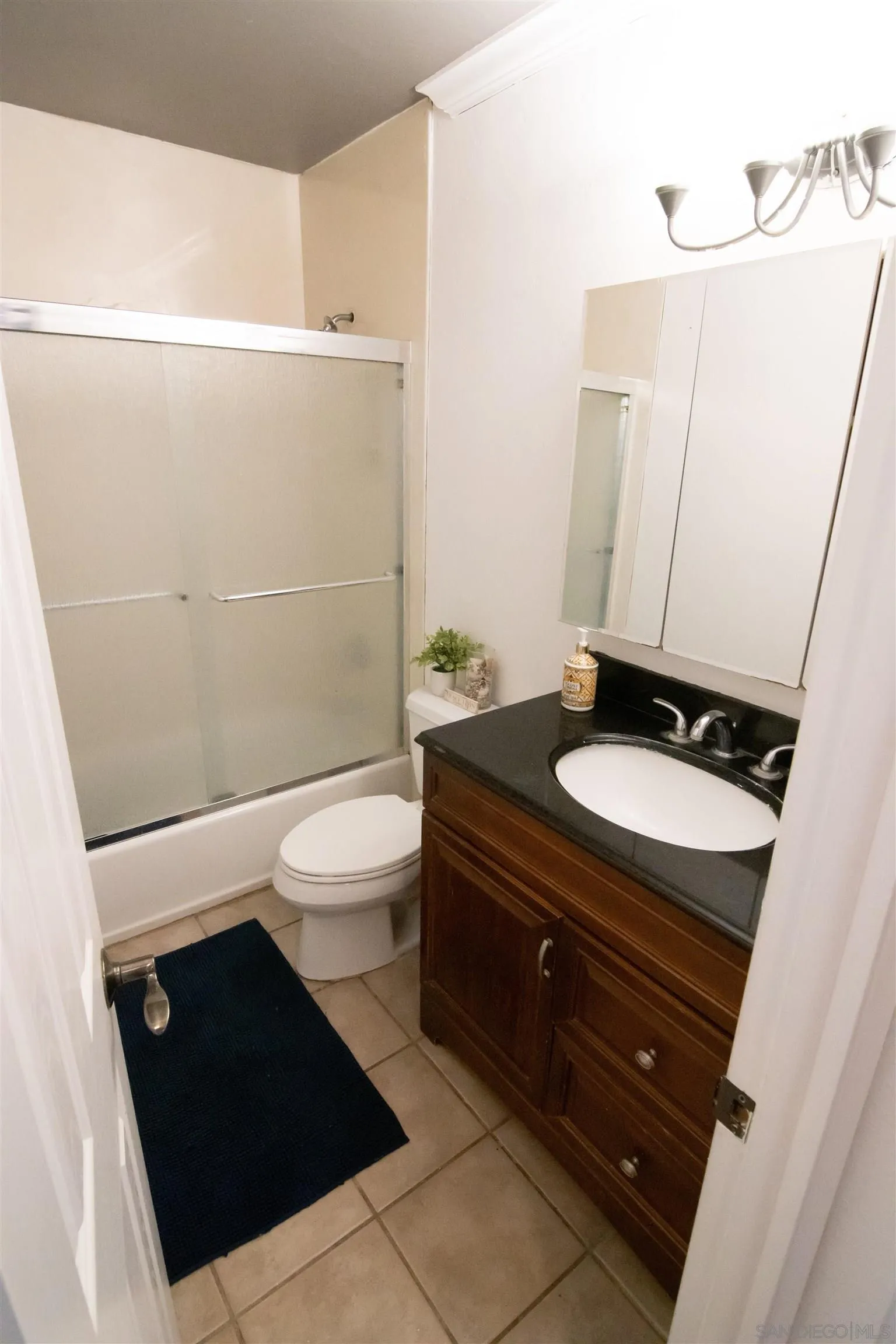 https://cdn.realtyfeed.com/cdn/127/250039806/6fd4f2026c5dbab05b7f554a84a86535.webp