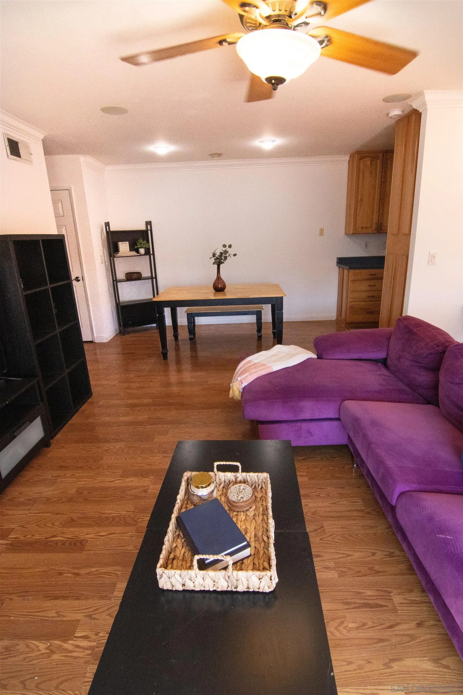 Photo #5: 250039806 Listing 