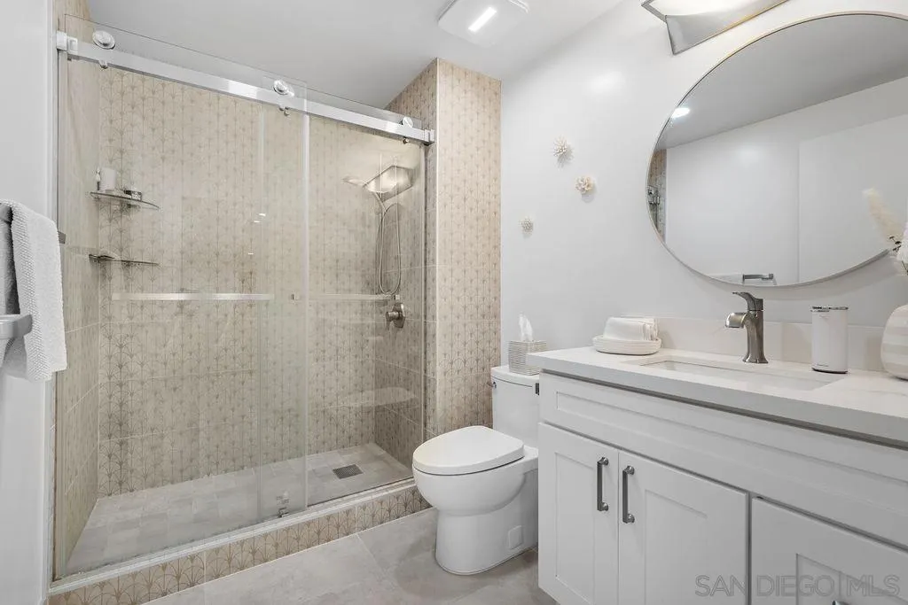 Photo #12: 250039811 Listing: Photo #12