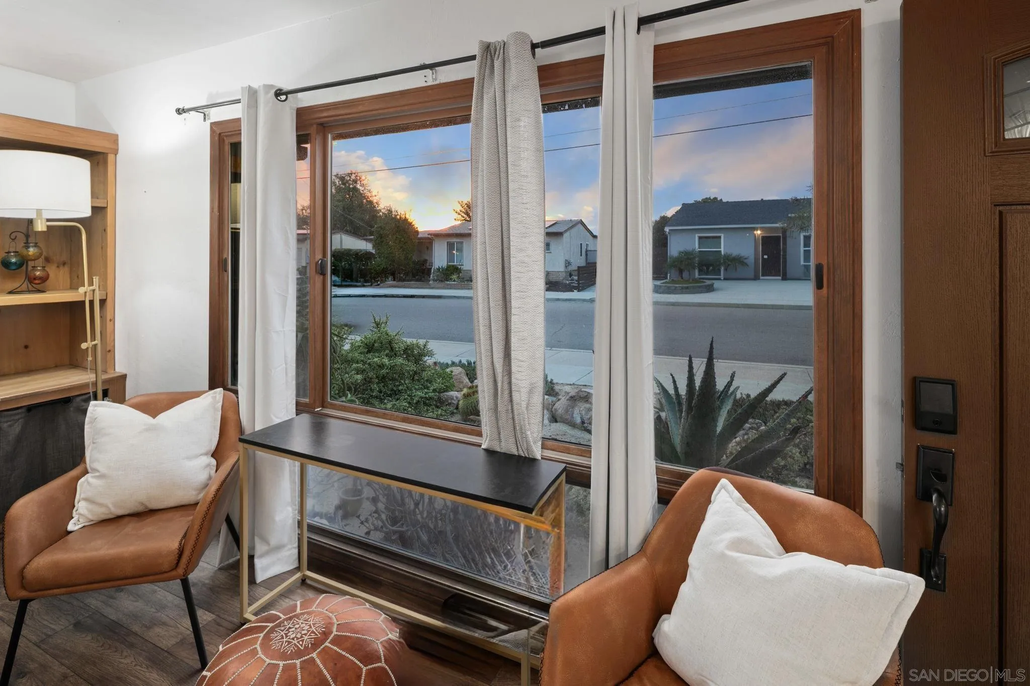 https://cdn.realtyfeed.com/cdn/127/250039812/8455fe2f793e4d258b1a389bea2d1a94.webp