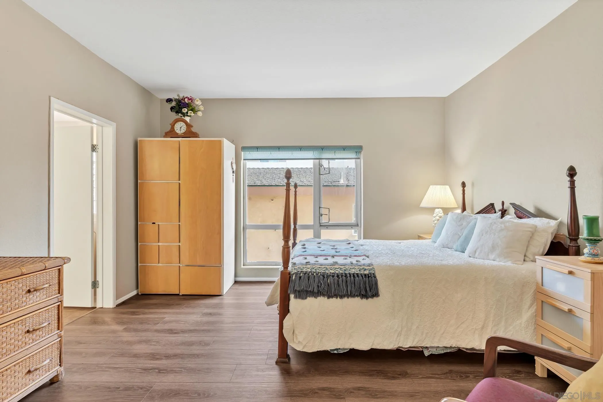 Photo #24: 250039817 Listing: Photo #24