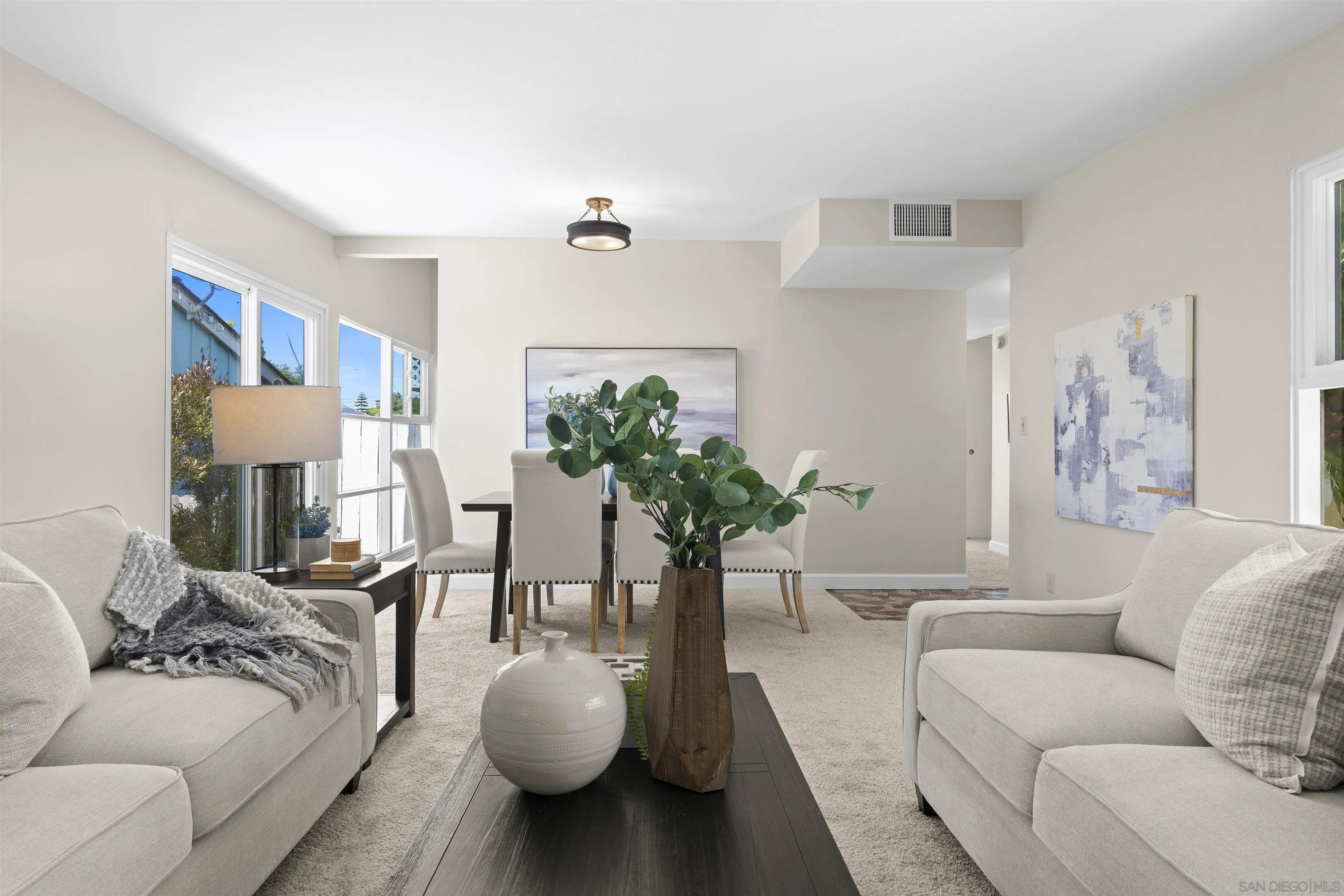 https://cdn.realtyfeed.com/cdn/127/250039826/05c09d95c5afd884750e21bd8ffd1853.webp