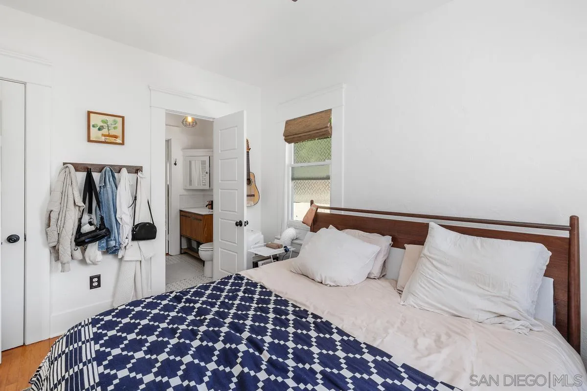 https://cdn.realtyfeed.com/cdn/127/250039828/136dd3a07b5f907059d58f3a71186711.webp