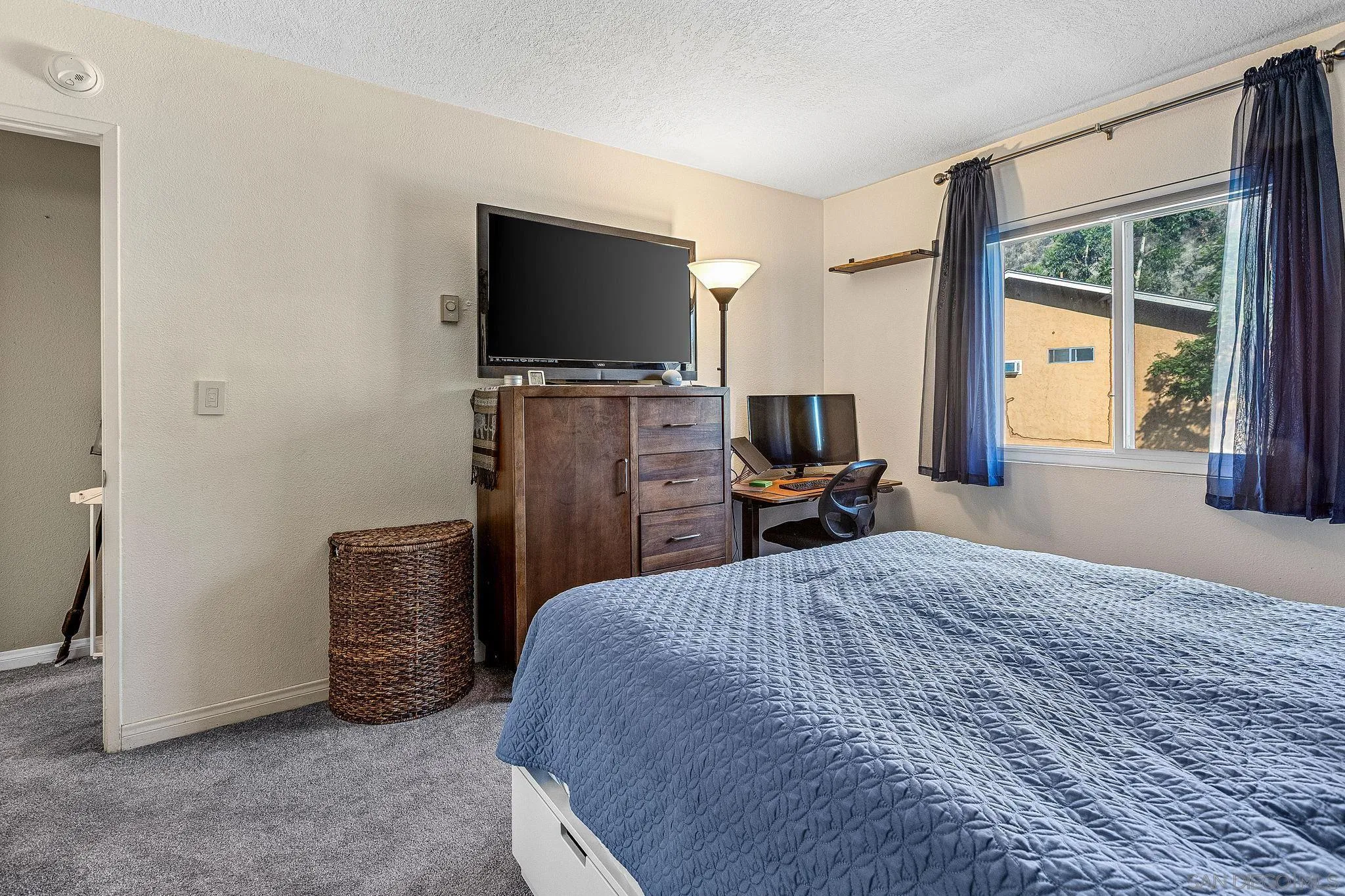 https://cdn.realtyfeed.com/cdn/127/250039829/9666dde7a48052efa9d59f1e767a8416.webp