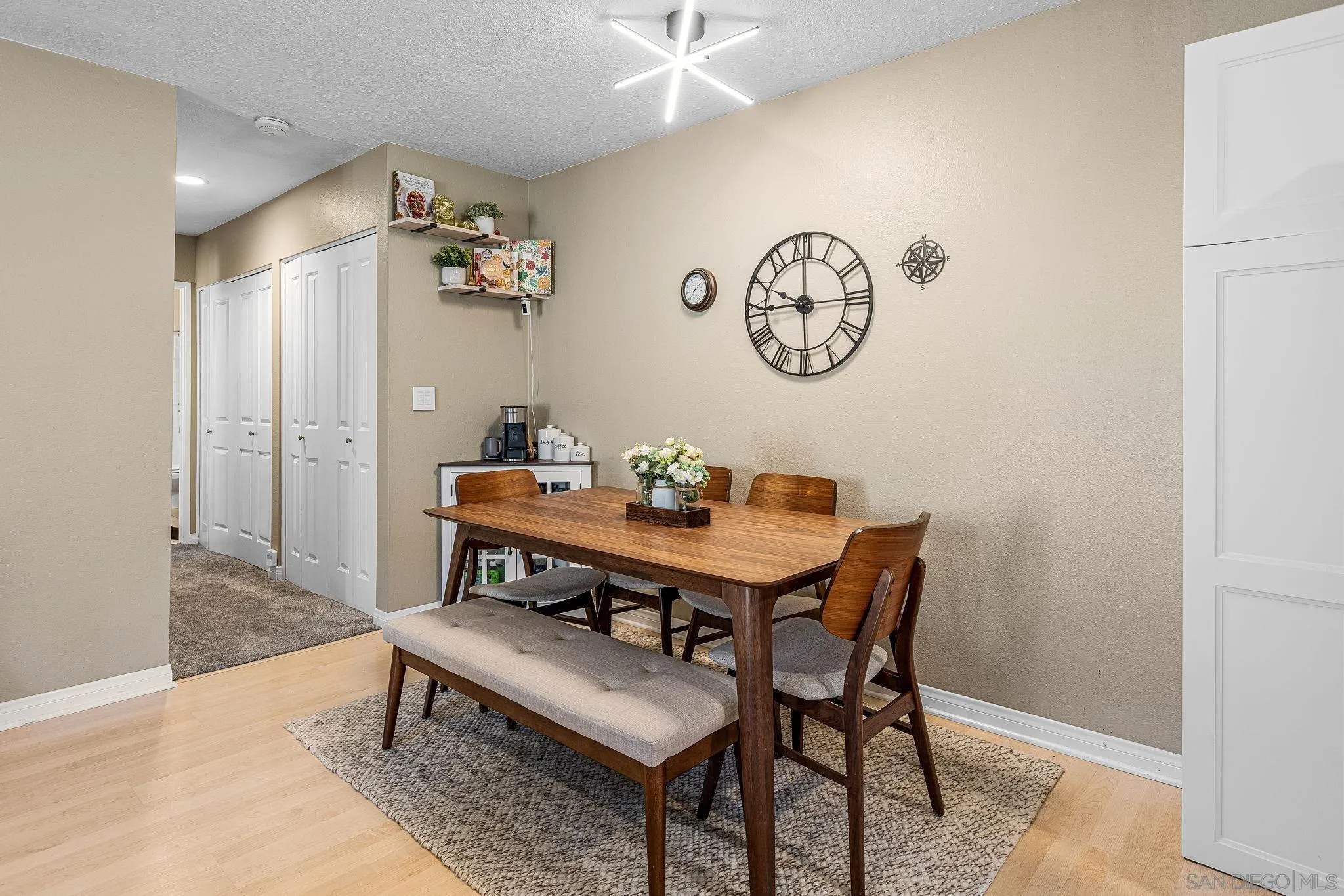 https://cdn.realtyfeed.com/cdn/127/250039829/c1b1876df6f63d9f9f102864d6180c50.webp