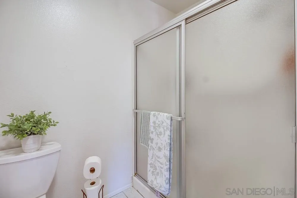 Photo #29: 250039830 Listing: Photo #29