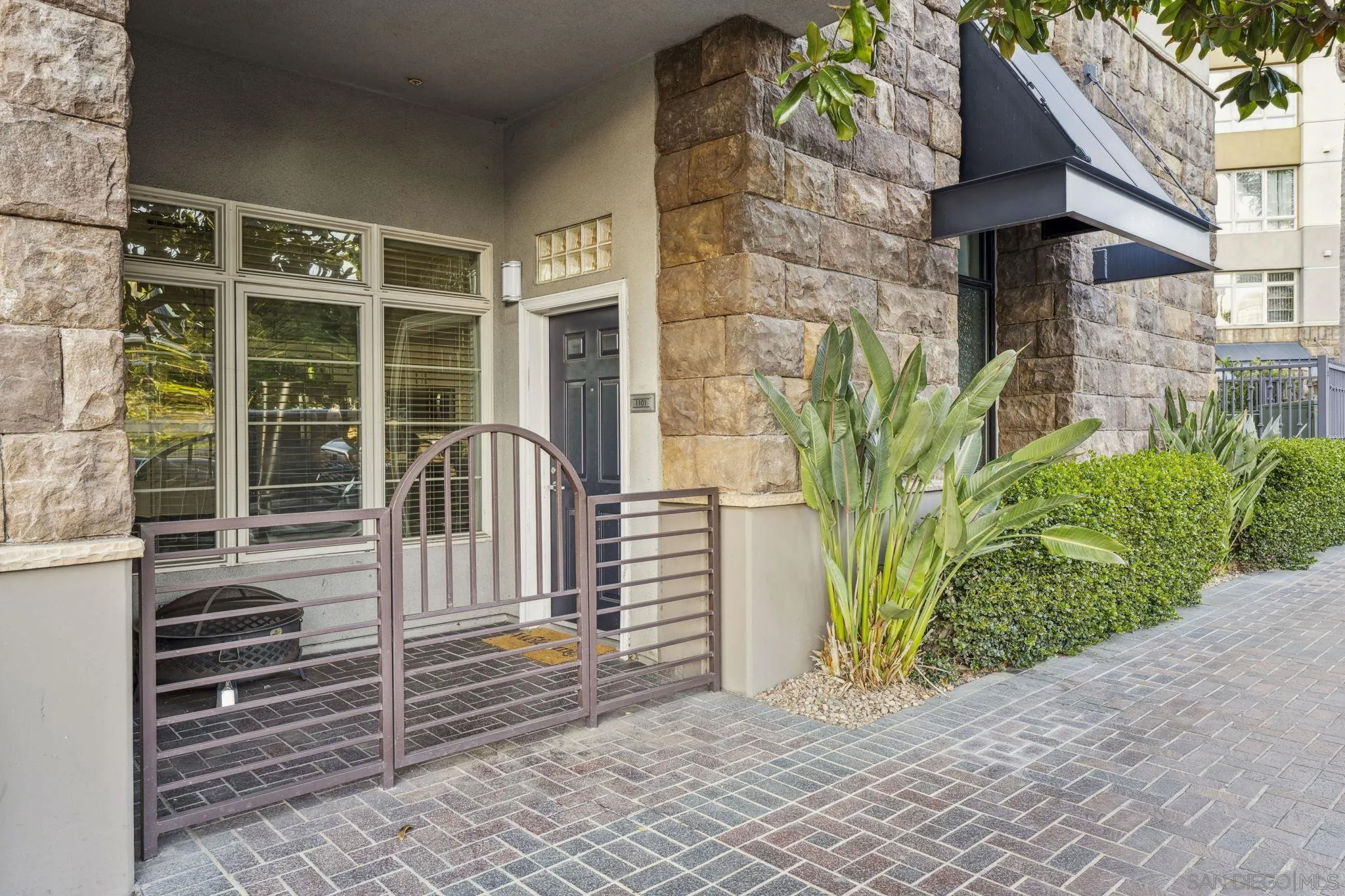 https://cdn.realtyfeed.com/cdn/127/250039833/9b2ccb255a2accef59d0e48ff37de012.webp
