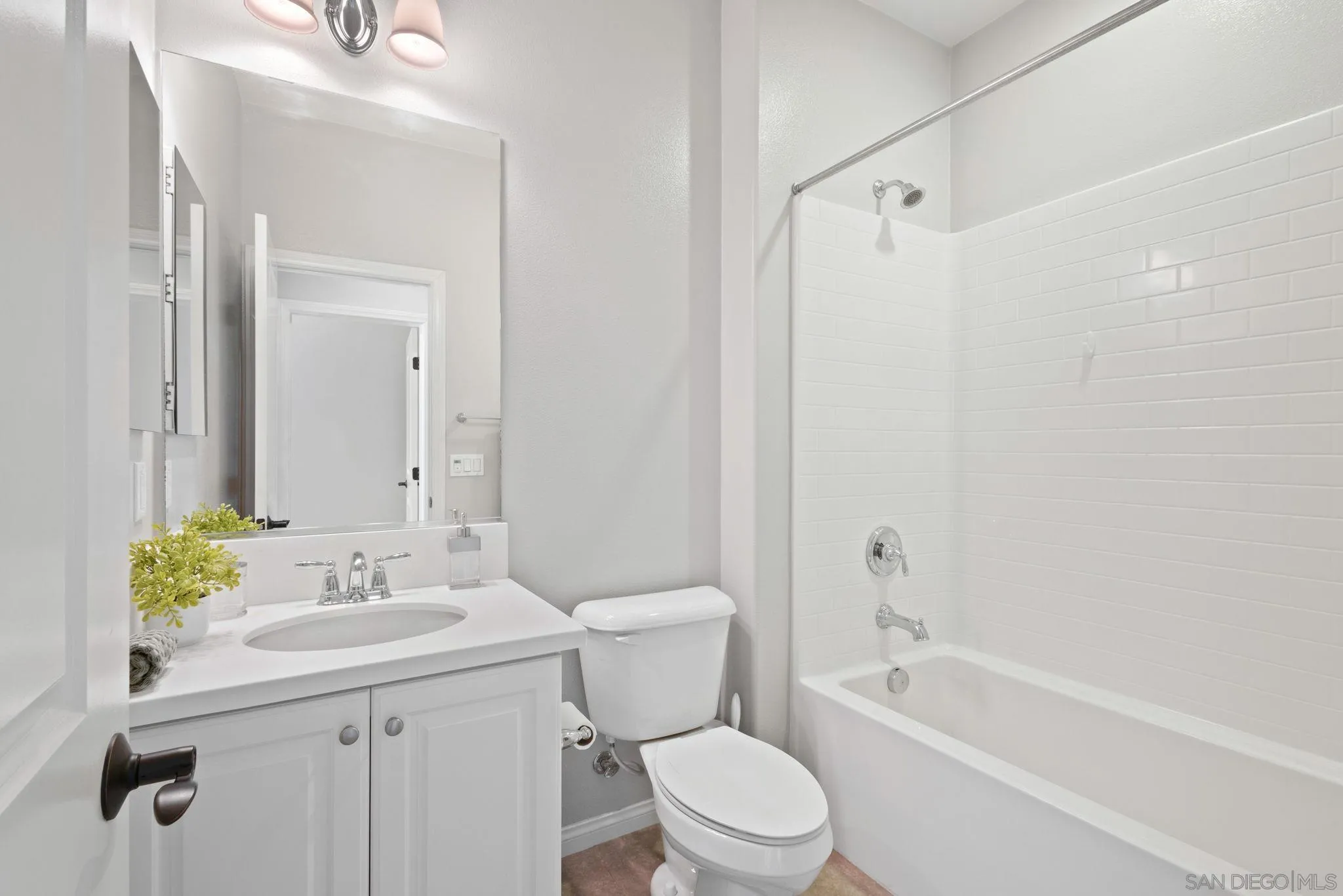 Photo #26: 250039840 Listing: Photo #26