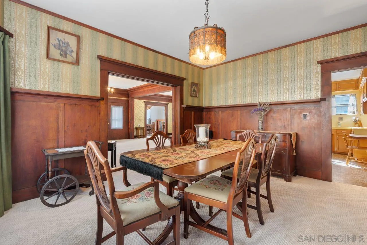 https://cdn.realtyfeed.com/cdn/127/250039845/1d4eee7105923552fe30069a5dff1a0a.webp