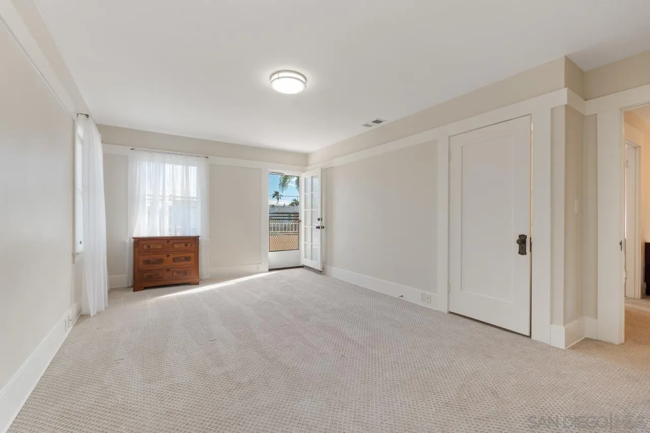 https://cdn.realtyfeed.com/cdn/127/250039845/5320b986a45b34b74d4a5e45e8773b2b.webp