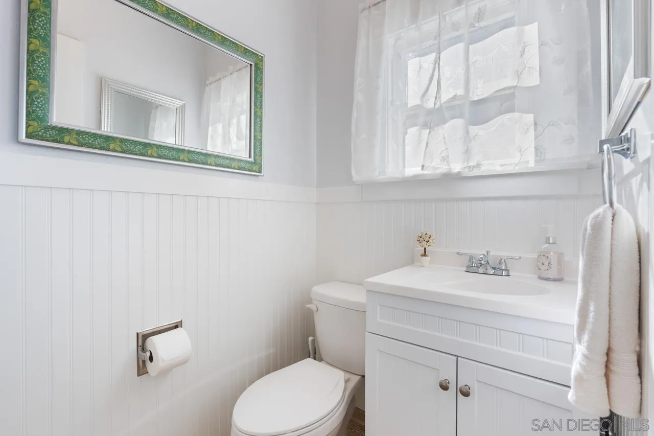 https://cdn.realtyfeed.com/cdn/127/250039845/737cc7037475c1d1cbf9f8724d9c0e61.webp