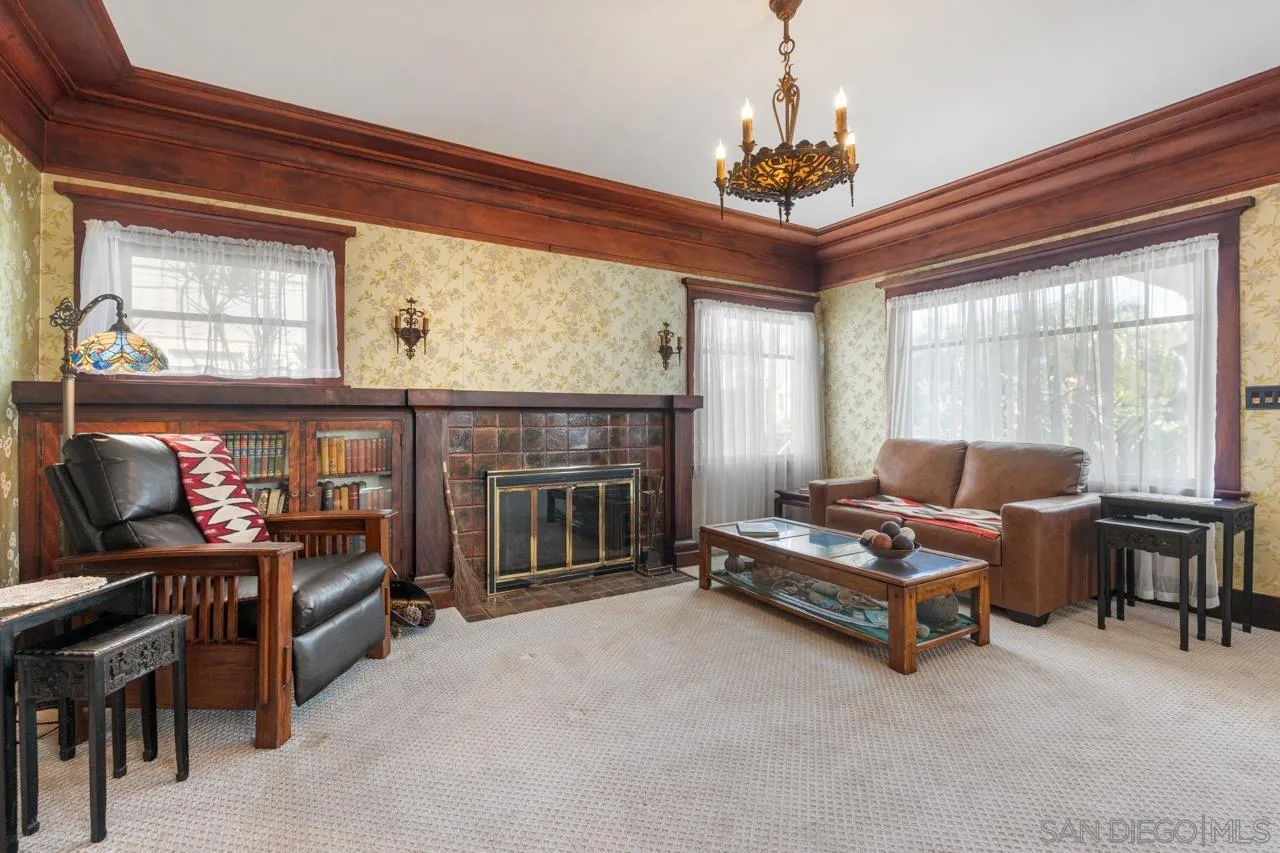 https://cdn.realtyfeed.com/cdn/127/250039845/cdb23e4b54f4eeaca9f3d1f782354810.webp