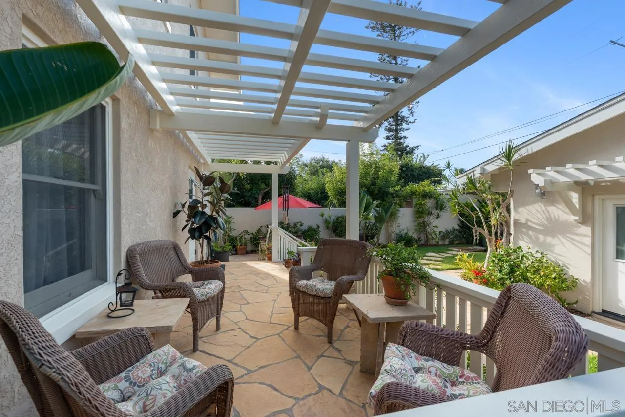 https://cdn.realtyfeed.com/cdn/127/250039845/e29e13194b9bfaa03ea86f7a3d0fa8a8.webp