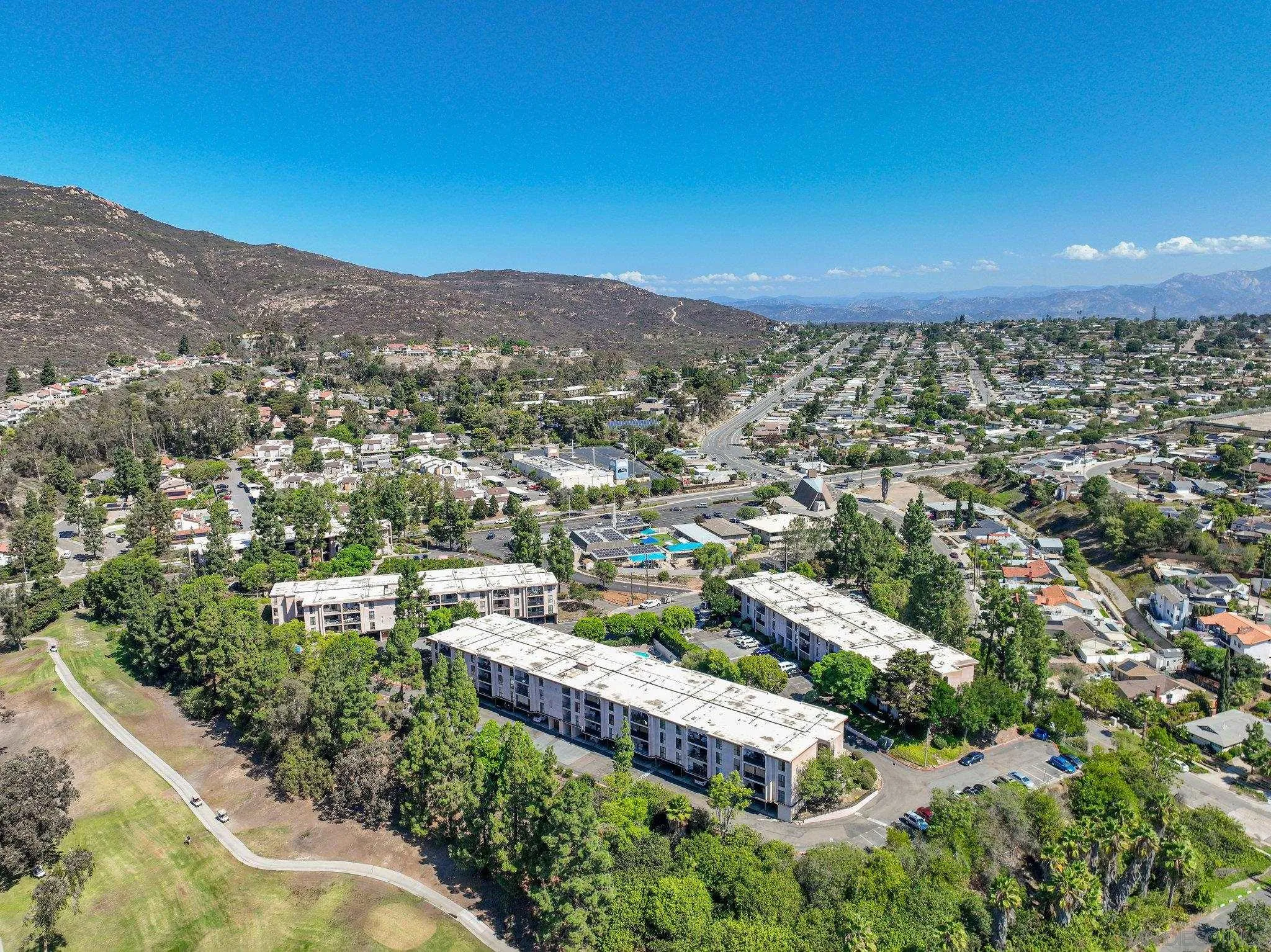 https://cdn.realtyfeed.com/cdn/127/250039847/c8f3ffef78ad1ecf75adfd47b56117f0.webp
