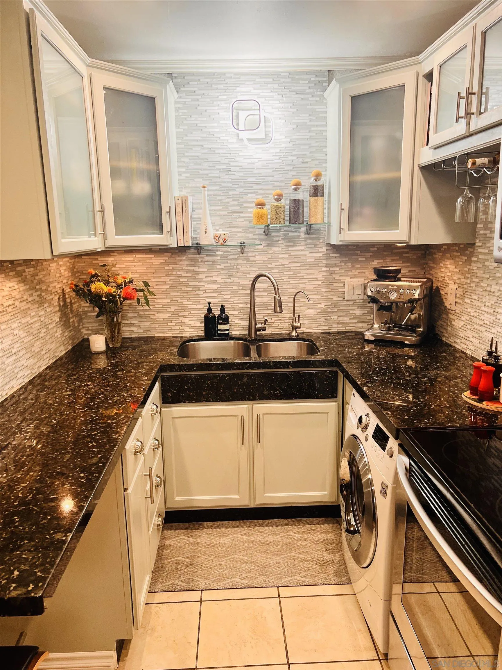 https://cdn.realtyfeed.com/cdn/127/250039864/9a88672ad251d4c5ae251b286590d417.webp