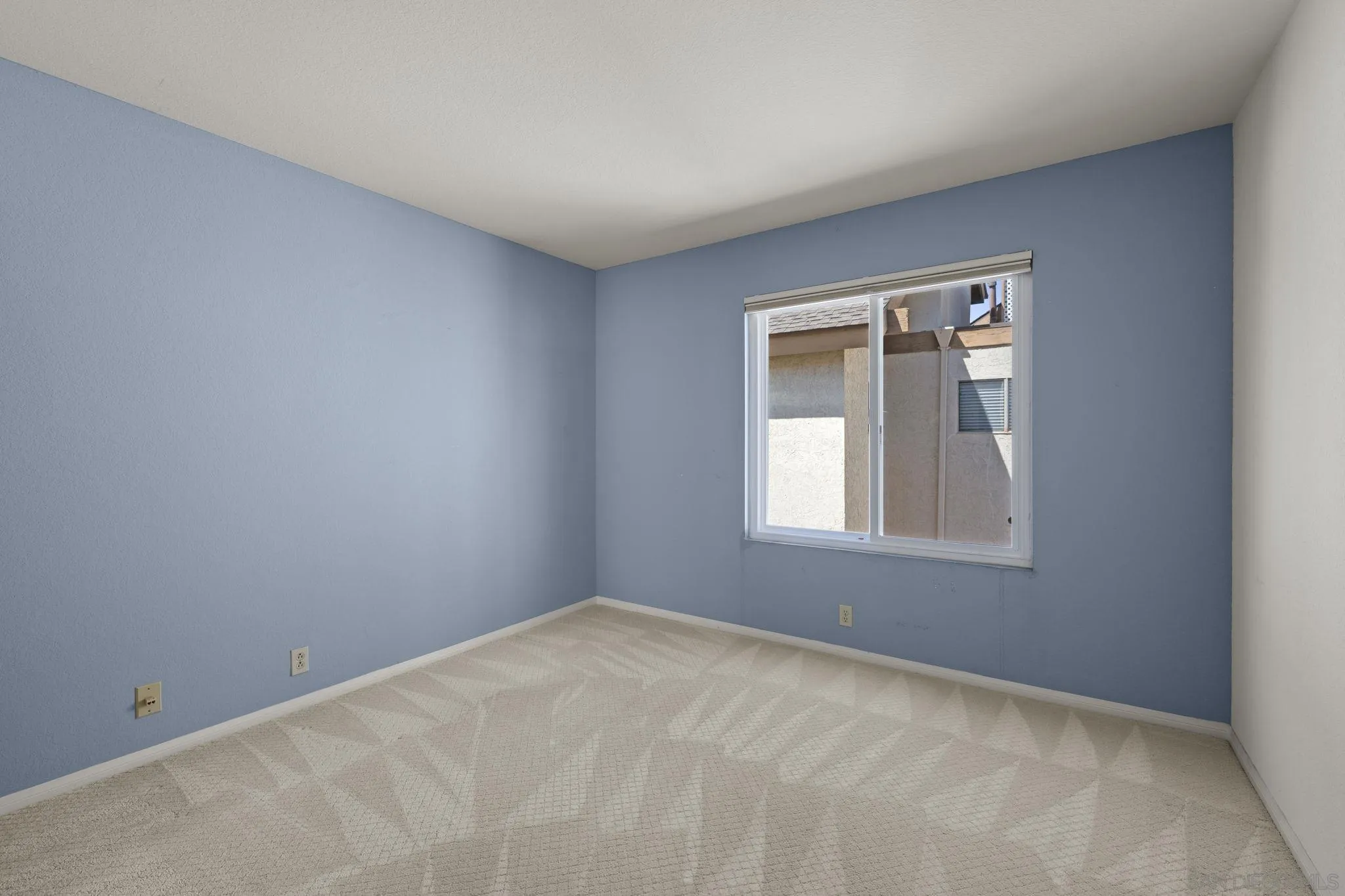Photo #23: 250039871 Listing: Photo #23