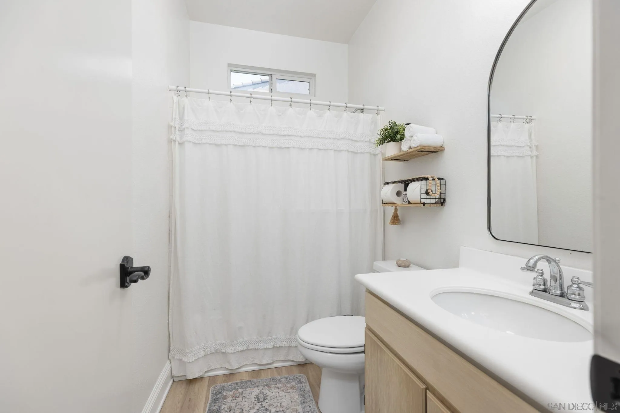 https://cdn.realtyfeed.com/cdn/127/250039872/63b40bd0e7791ce69ab487585de53e76.webp