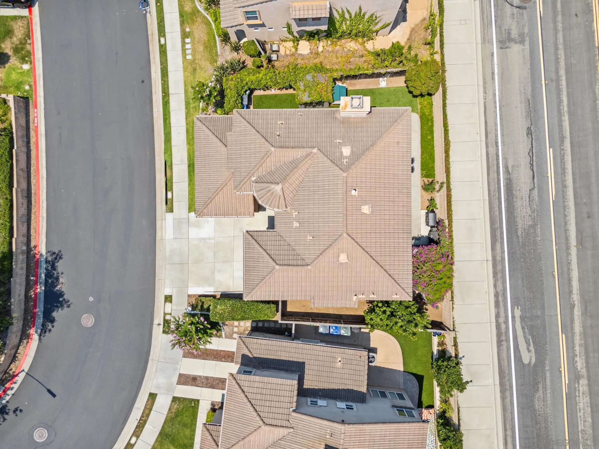 https://cdn.realtyfeed.com/cdn/127/250039872/d1616f6f6c6ad57a80b67f91276f490b.webp