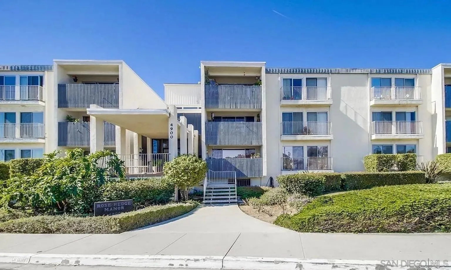 https://cdn.realtyfeed.com/cdn/127/250039887/b159cd64eae37fa6e81ad2723f712455.webp