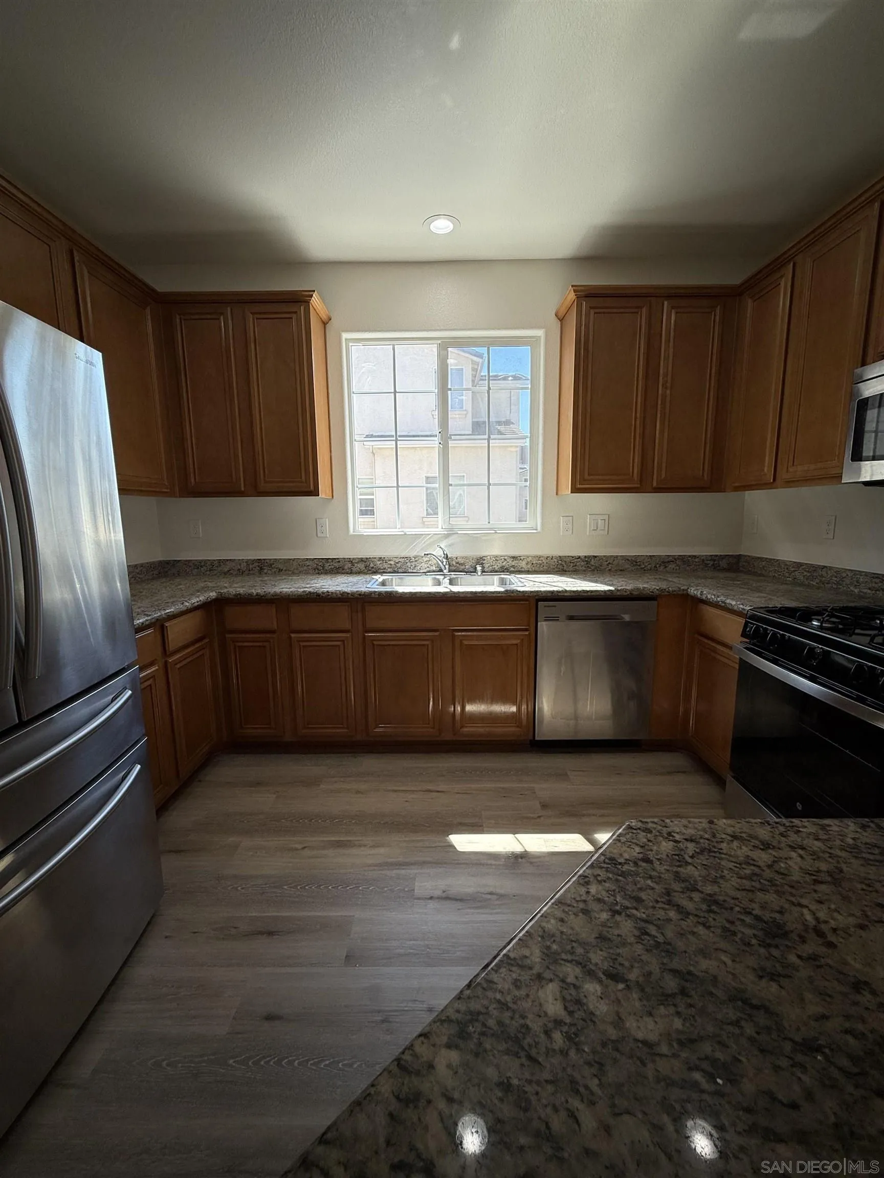 Photo #15: 250039889 Listing: Photo #15