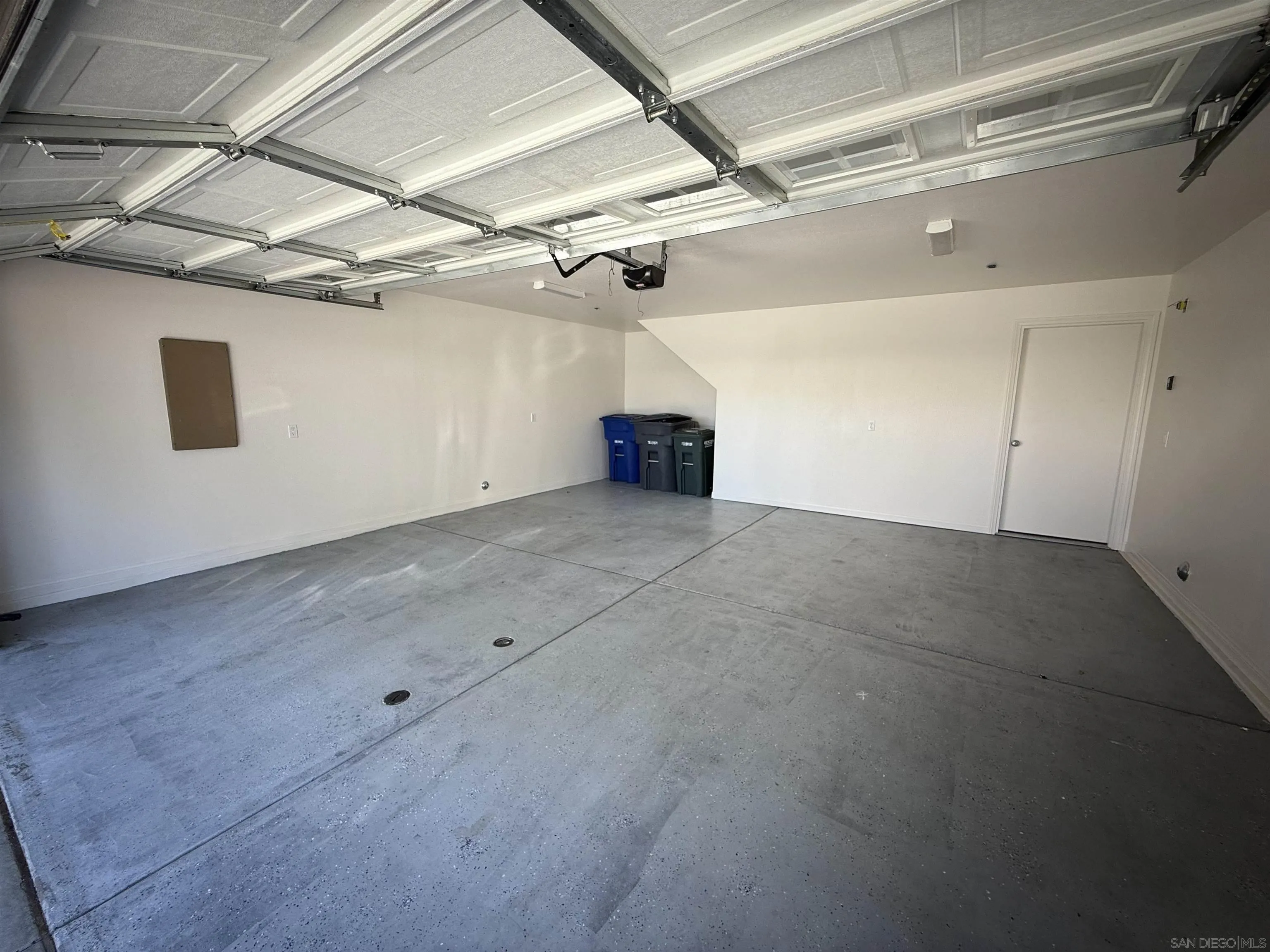 Photo #36: 250039889 Listing: Photo #36