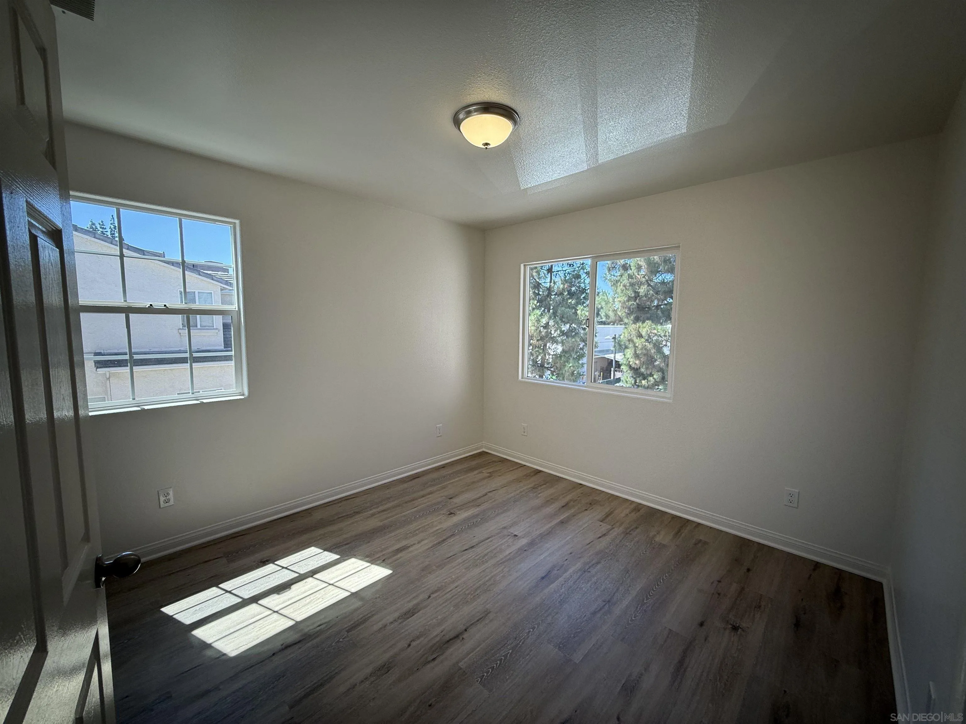 Photo #28: 250039889 Listing: Photo #28