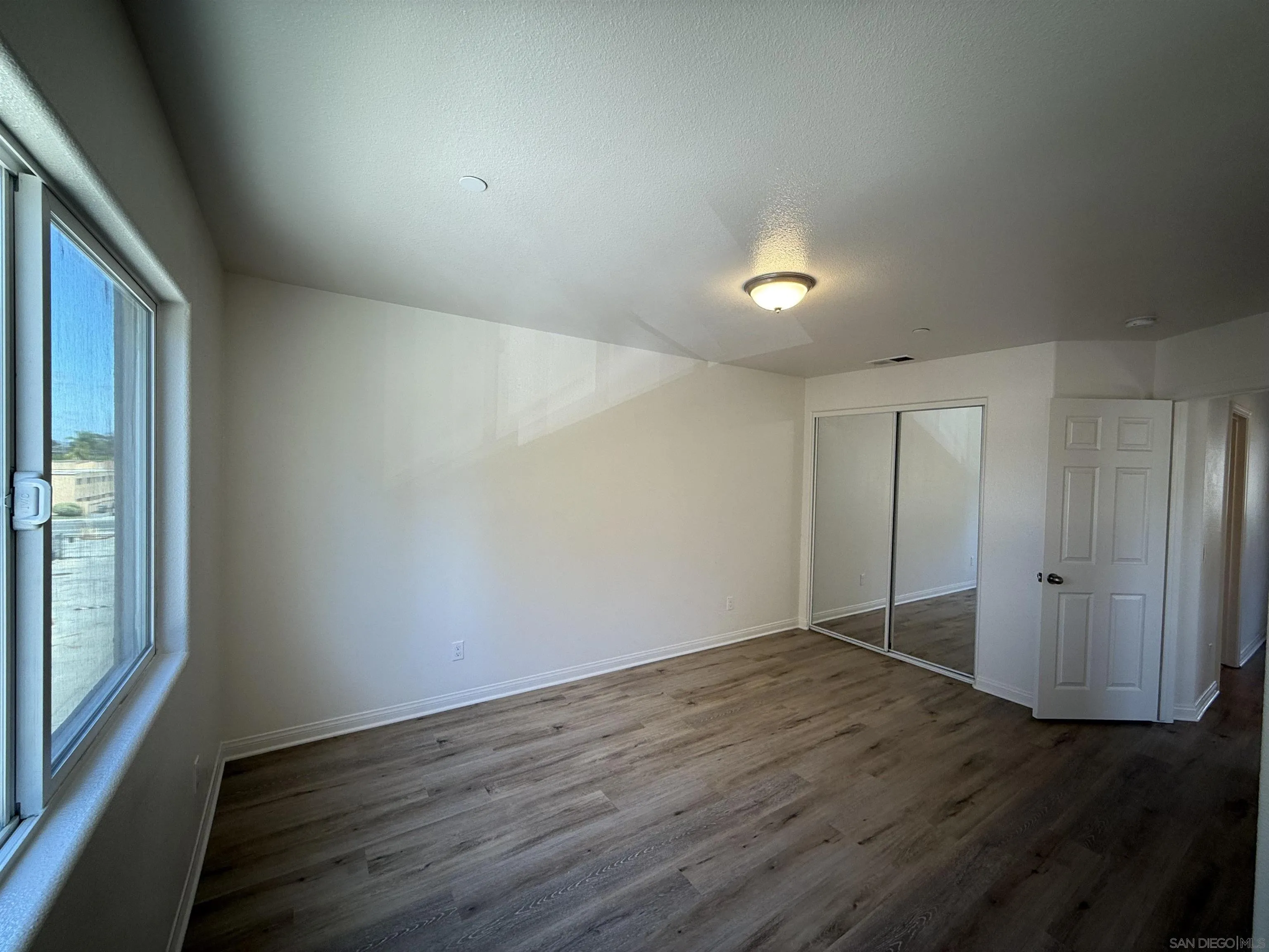 Photo #31: 250039889 Listing: Photo #31
