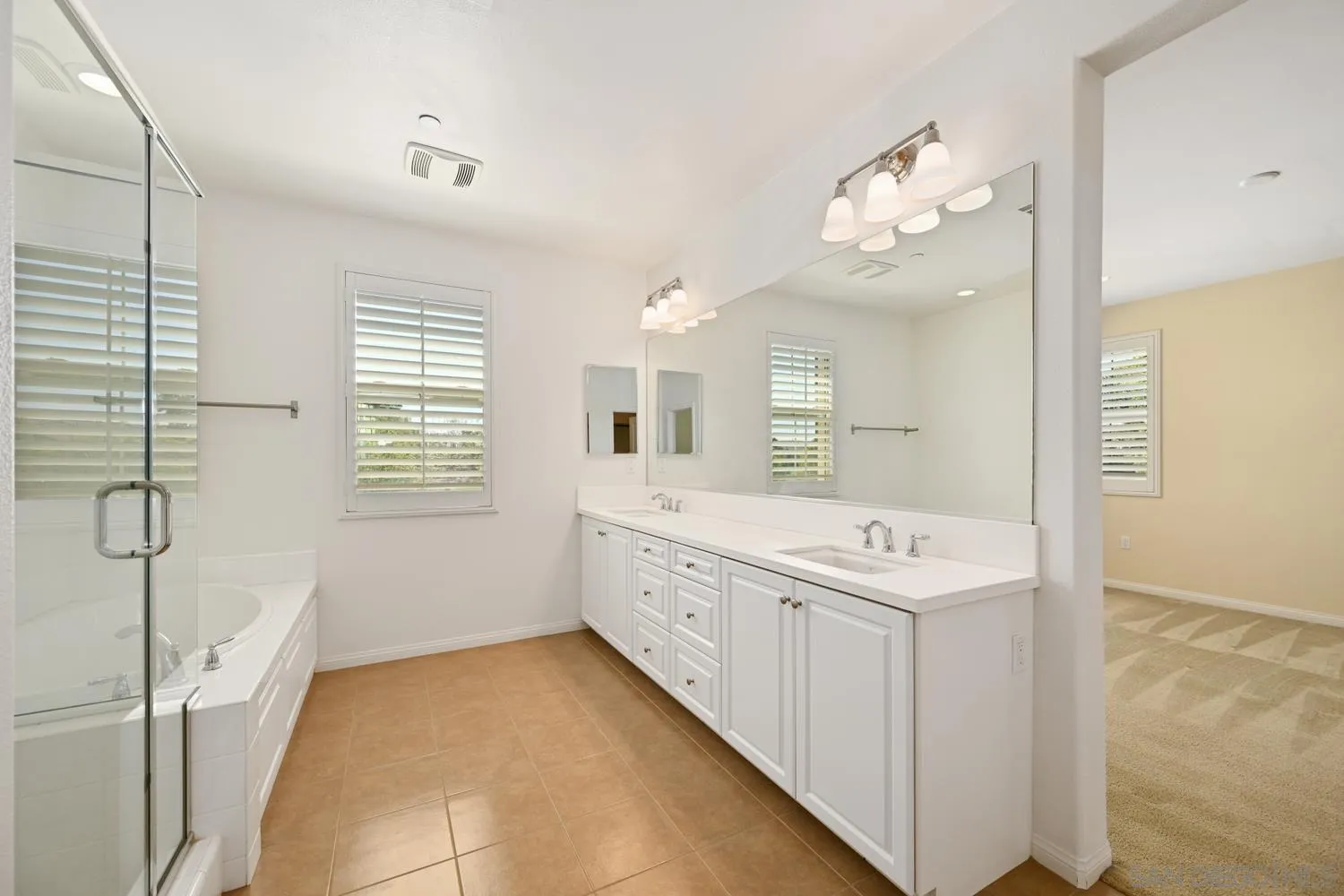 Photo #14: 250039892 Listing: Photo #14