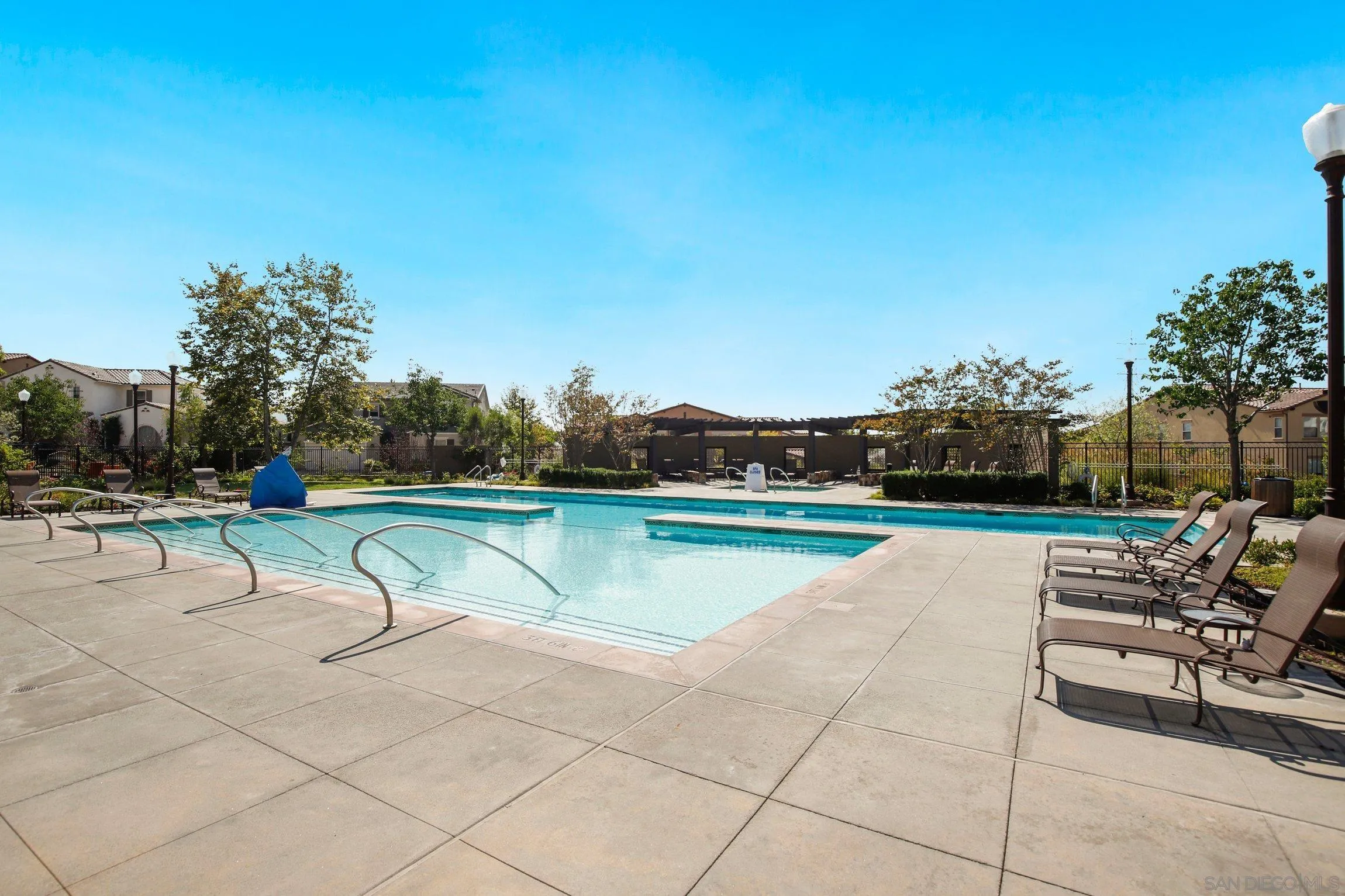 Photo #27: 250039892 Listing: Photo #27