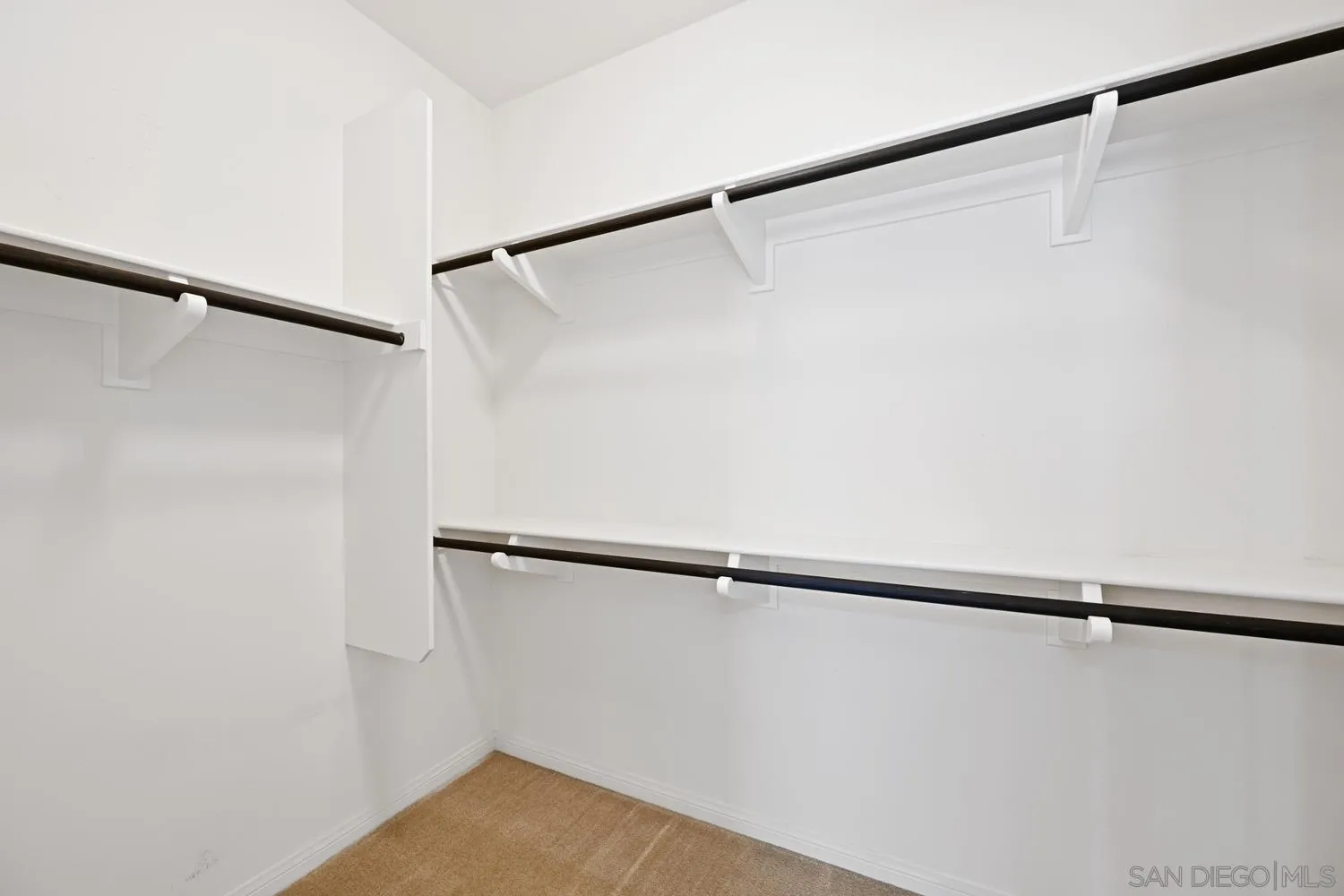 Photo #15: 250039892 Listing: Photo #15