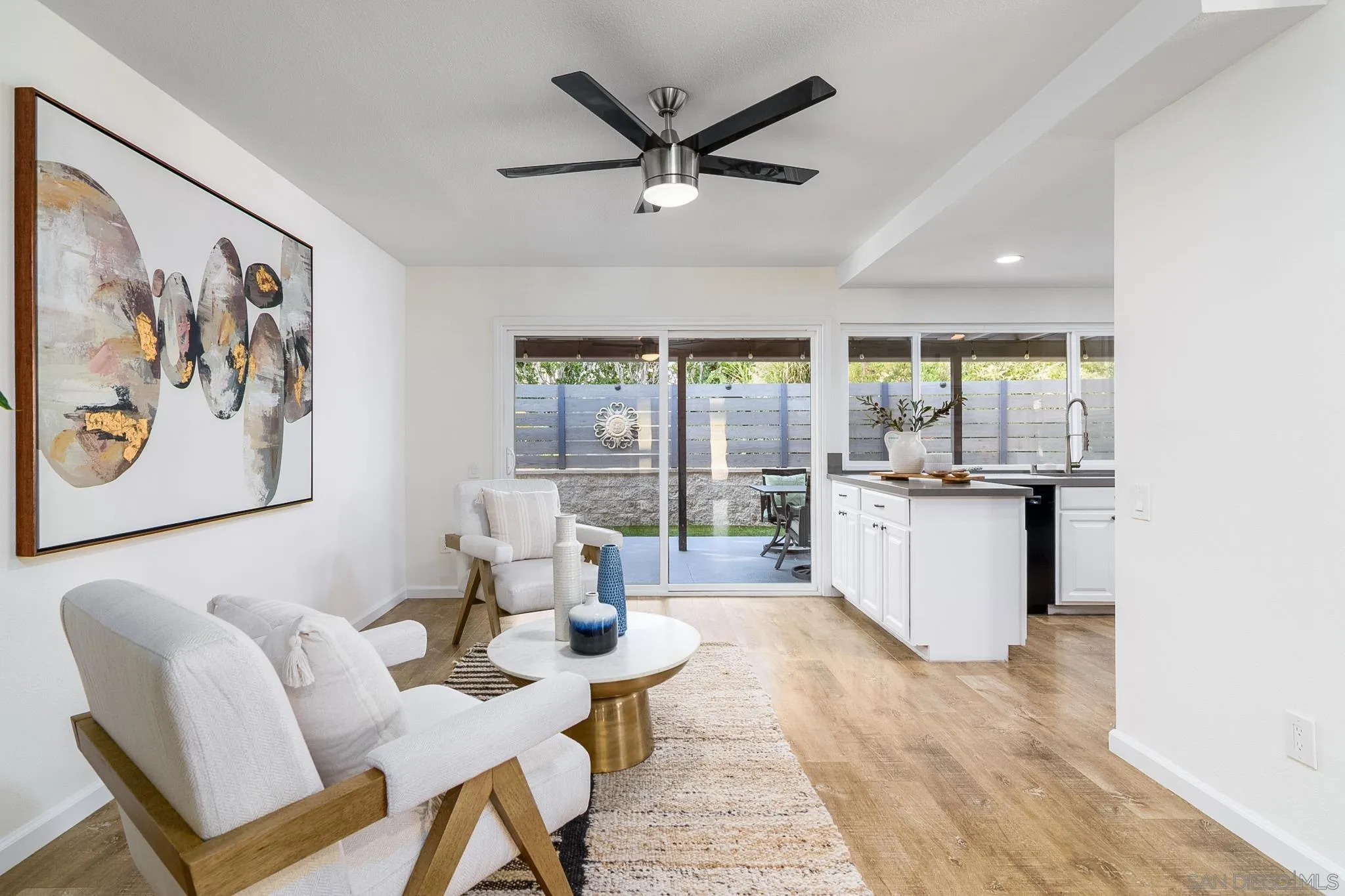 https://cdn.realtyfeed.com/cdn/127/250039893/7ef764fee3016676a0f40a66a38dd83c.webp