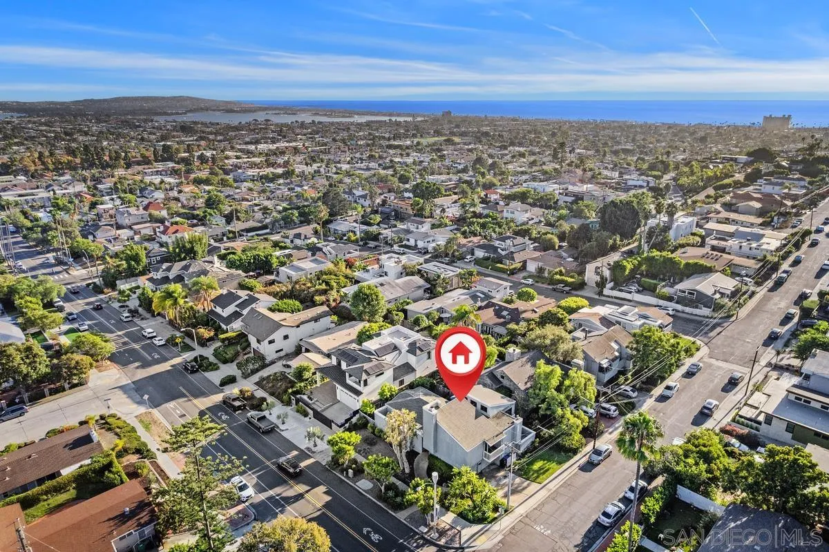 https://cdn.realtyfeed.com/cdn/127/250039905/0351b9a7fb8b6de87d2286f5e1057bbc.webp