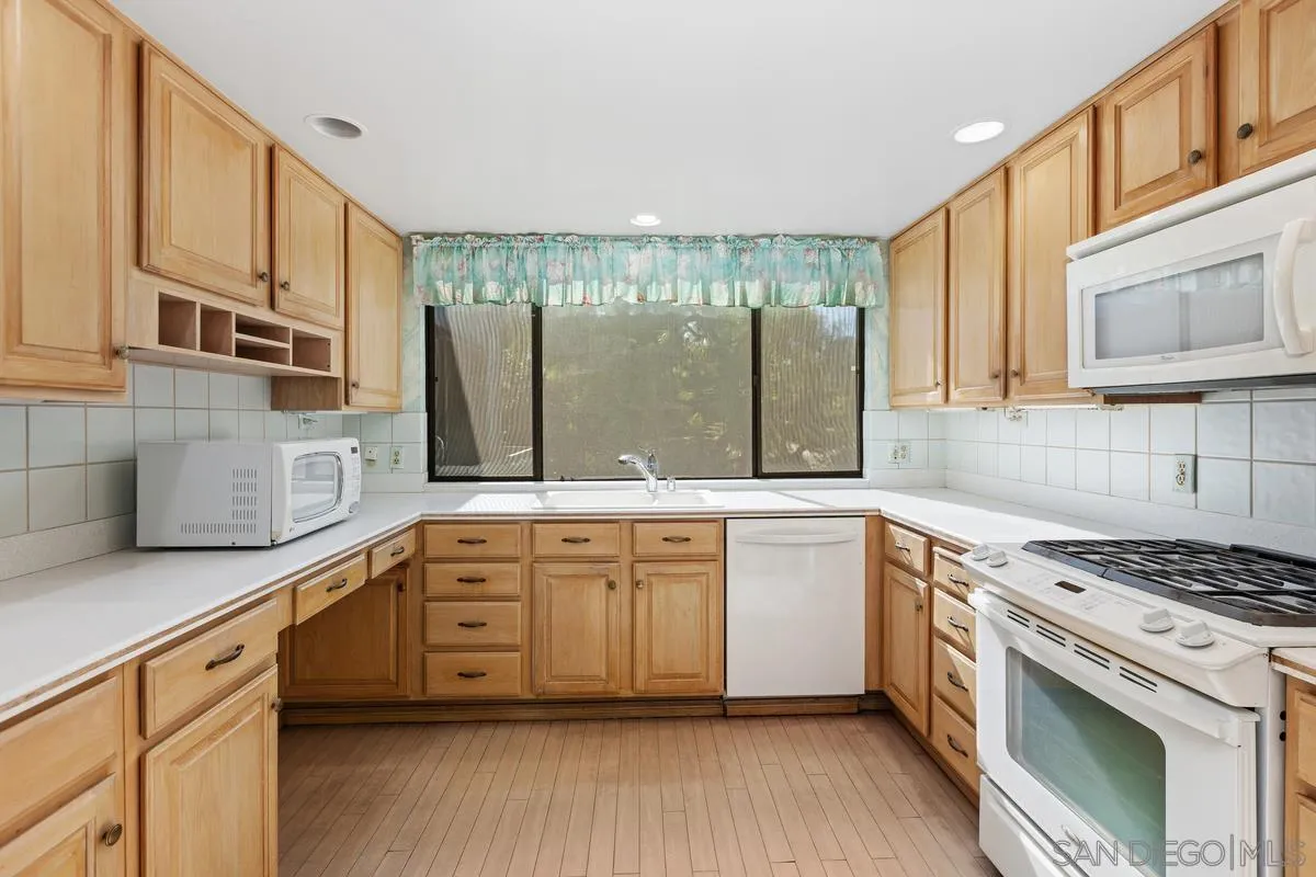 https://cdn.realtyfeed.com/cdn/127/250039905/539c839c23a8cfacde2655fc82b9a8c2.webp