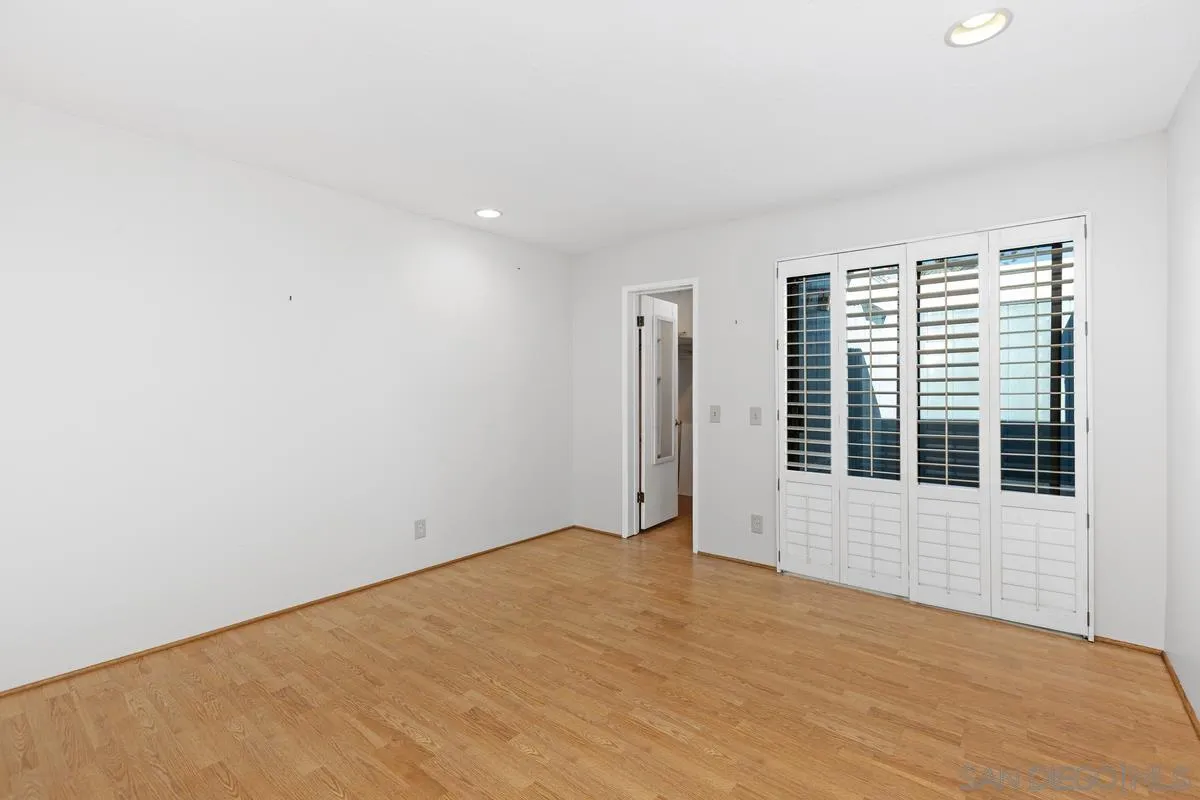https://cdn.realtyfeed.com/cdn/127/250039905/bcd3d97fcb3a2b545e3bd6c75b96361f.webp