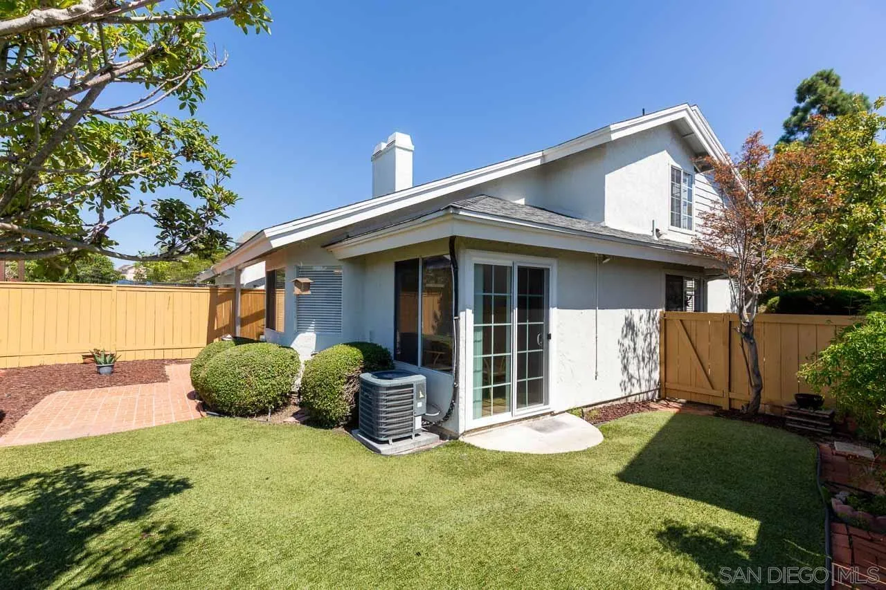 https://cdn.realtyfeed.com/cdn/127/250039907/094d5e5bad181217a000354c9d1eec29.webp