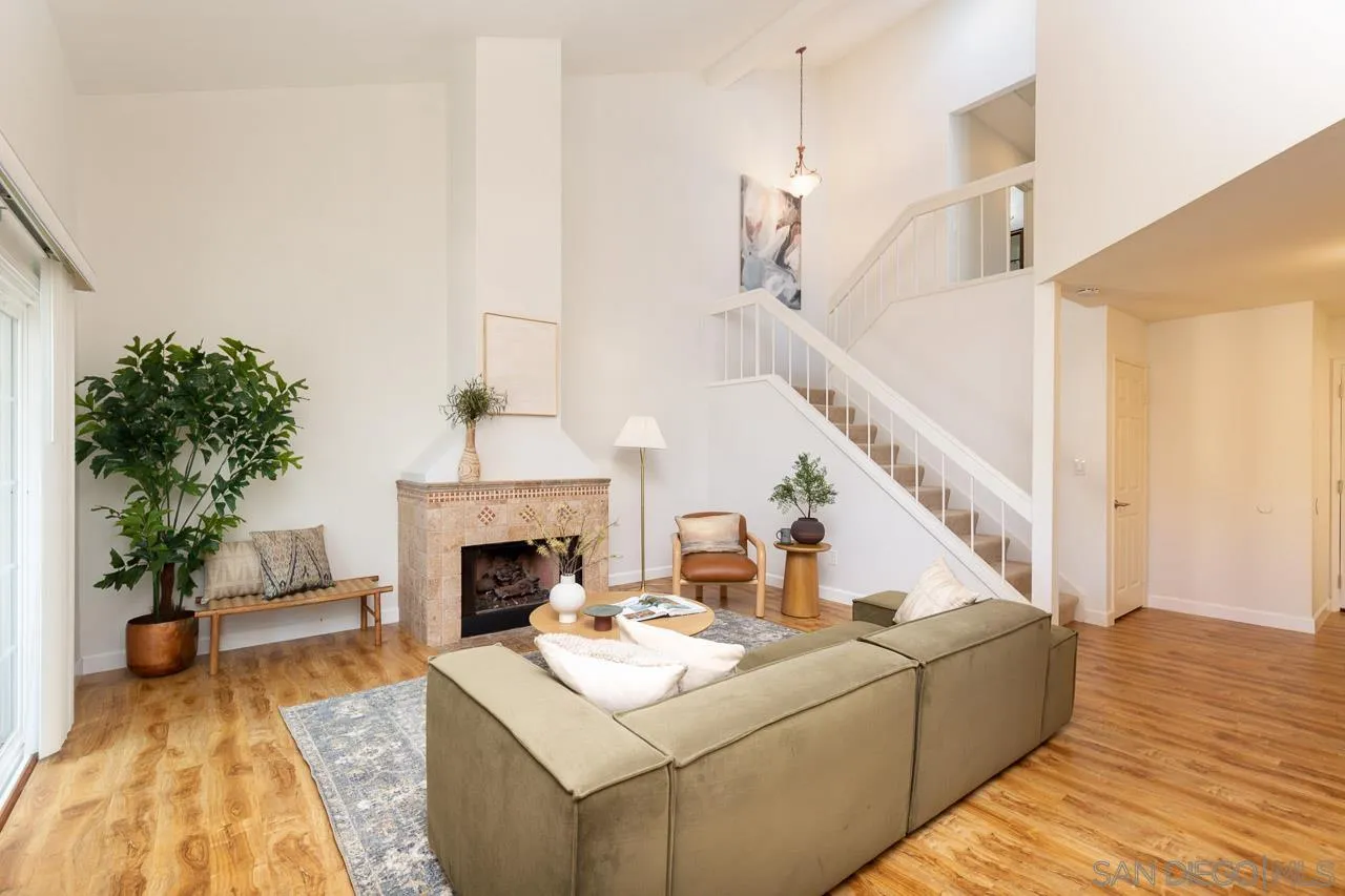 Photo #6: 250039907 Listing 