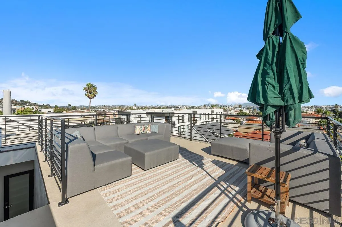 Photo #22: 250039911 Listing: Photo #22