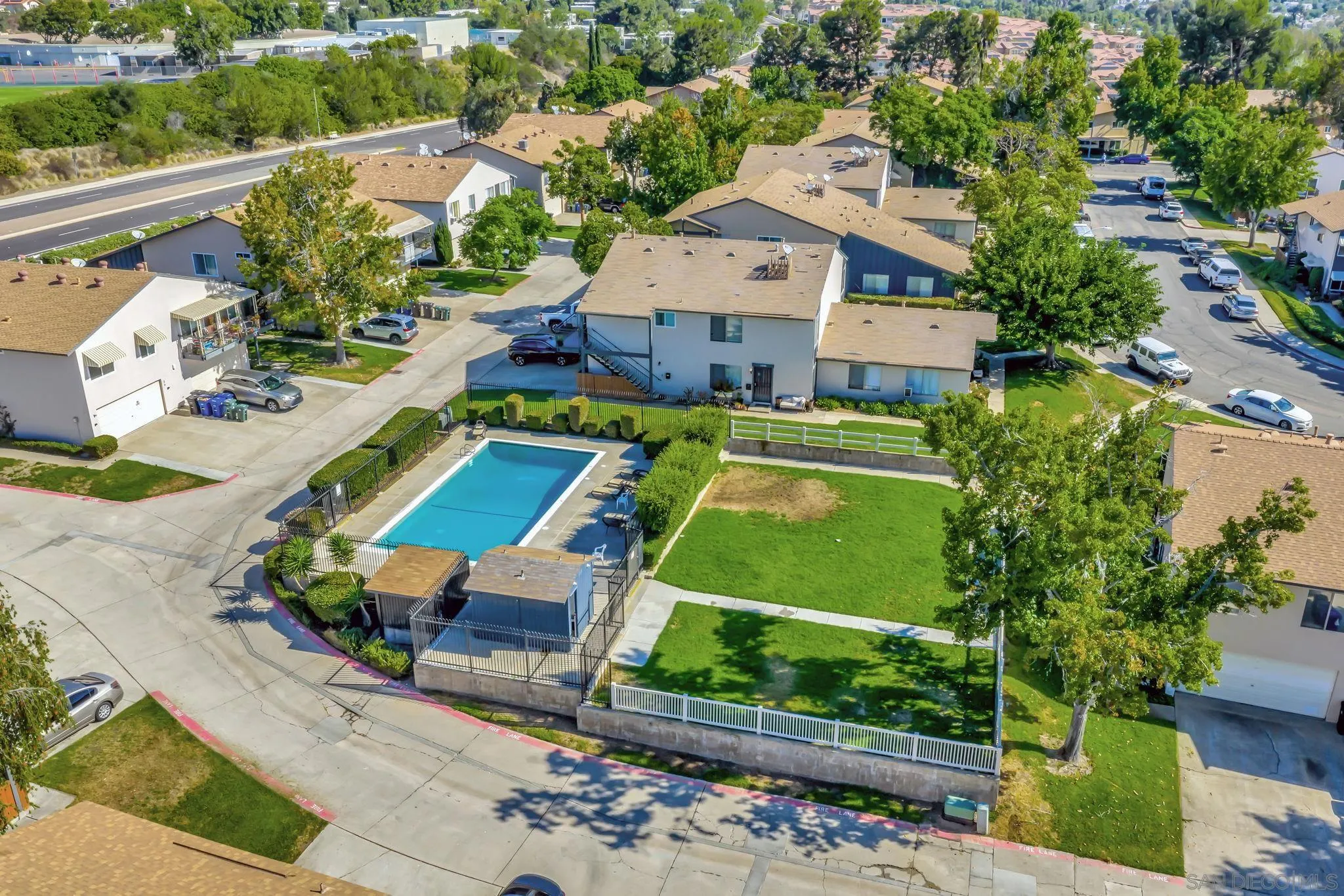 https://cdn.realtyfeed.com/cdn/127/250039919/6ea423e525cdb9c45e94cd2df41c8d54.webp