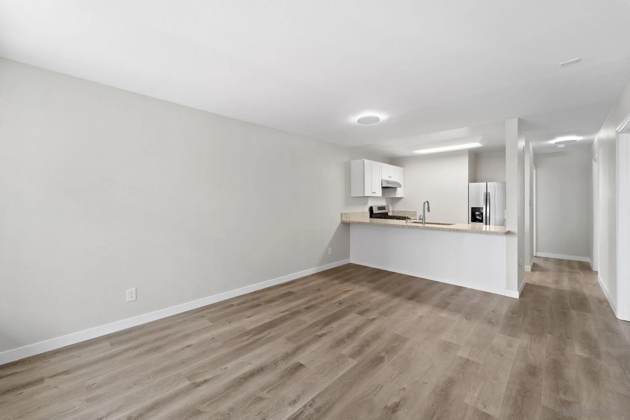 Photo #9: 250039921 Listing: Photo #9